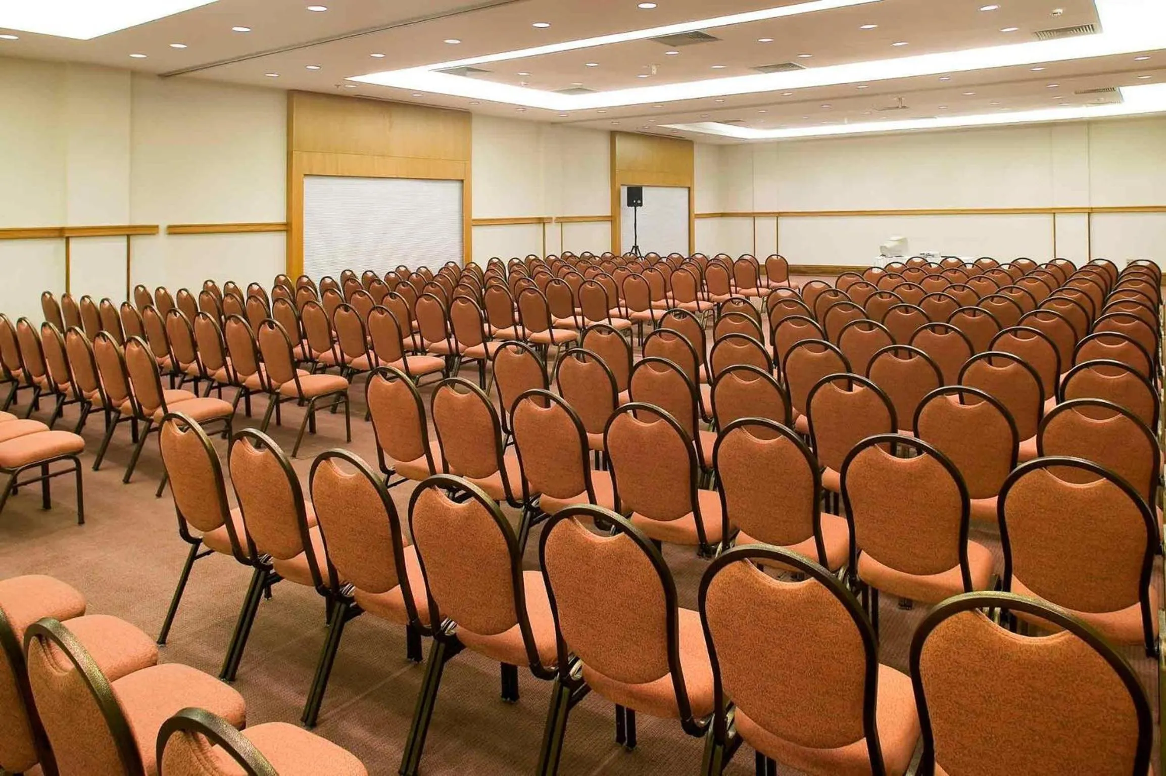 Meeting/conference room in Mercure Salvador Rio Vermelho