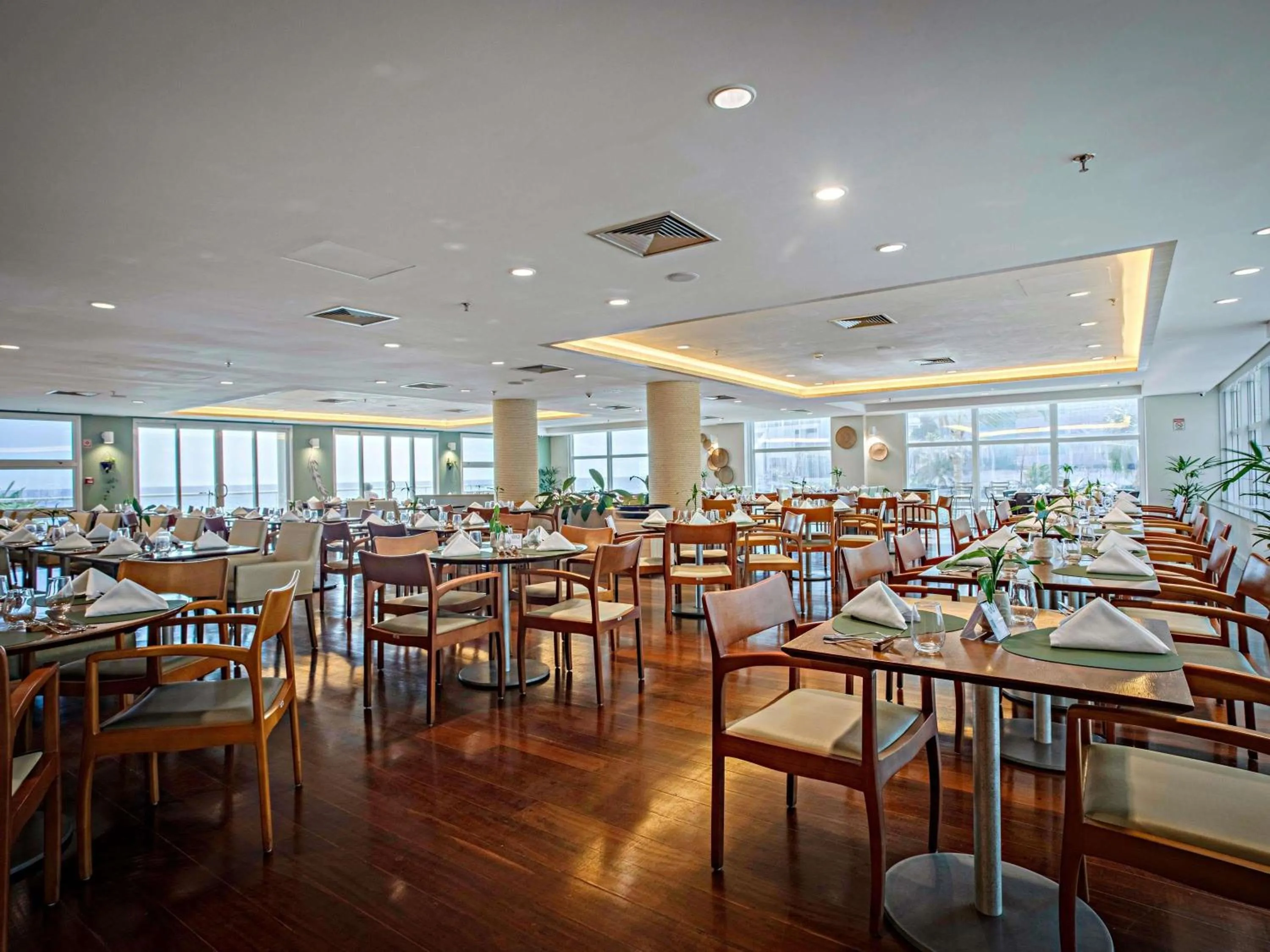 Restaurant/places to eat in Mercure Salvador Rio Vermelho