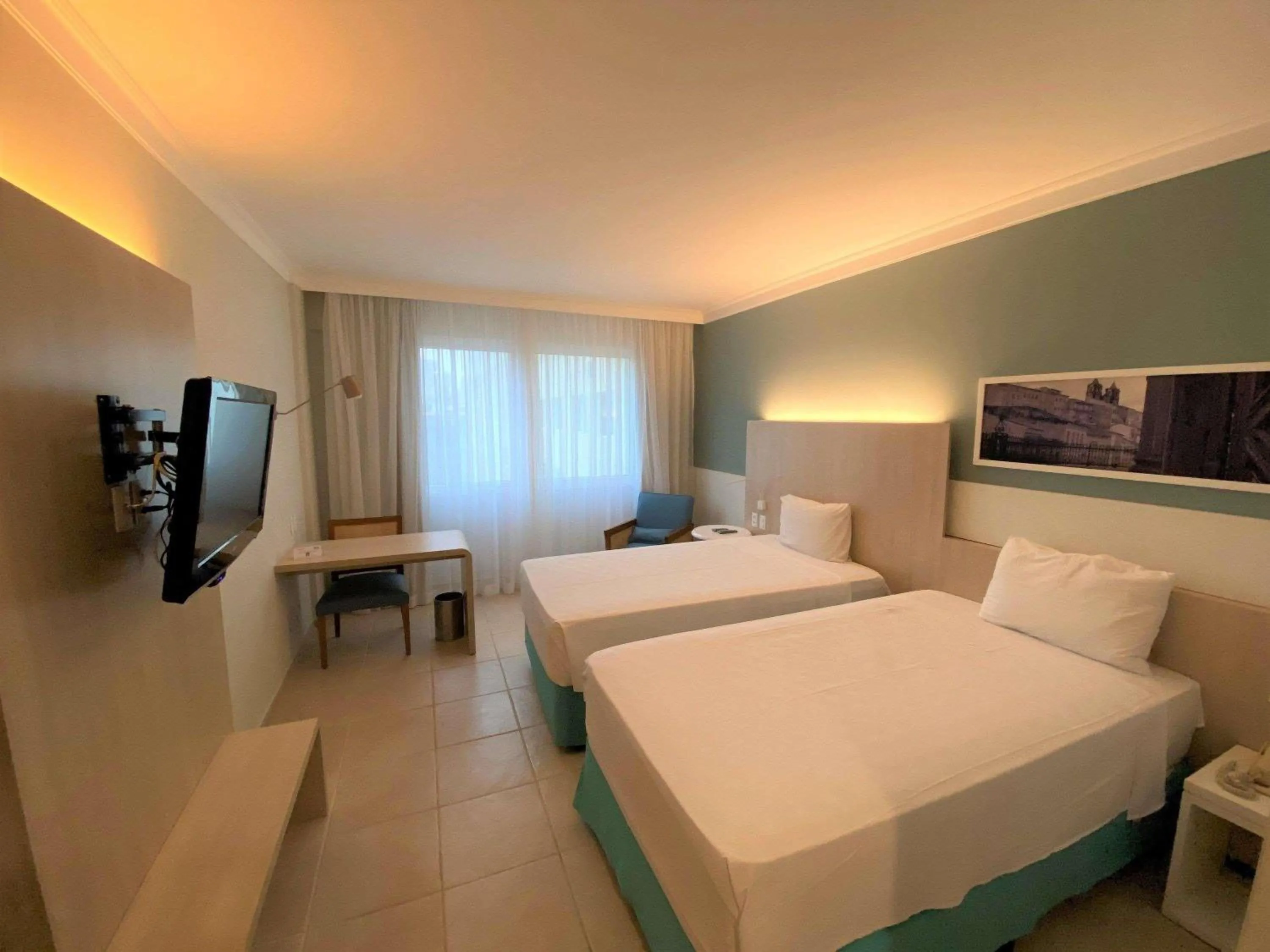 Bedroom, Bed in Mercure Salvador Rio Vermelho