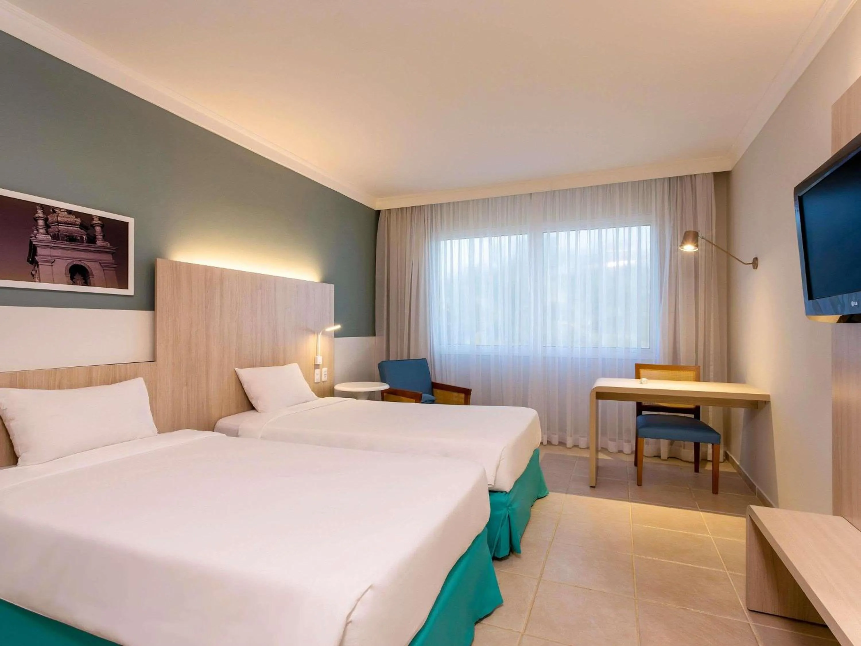 Bedroom, Bed in Mercure Salvador Rio Vermelho