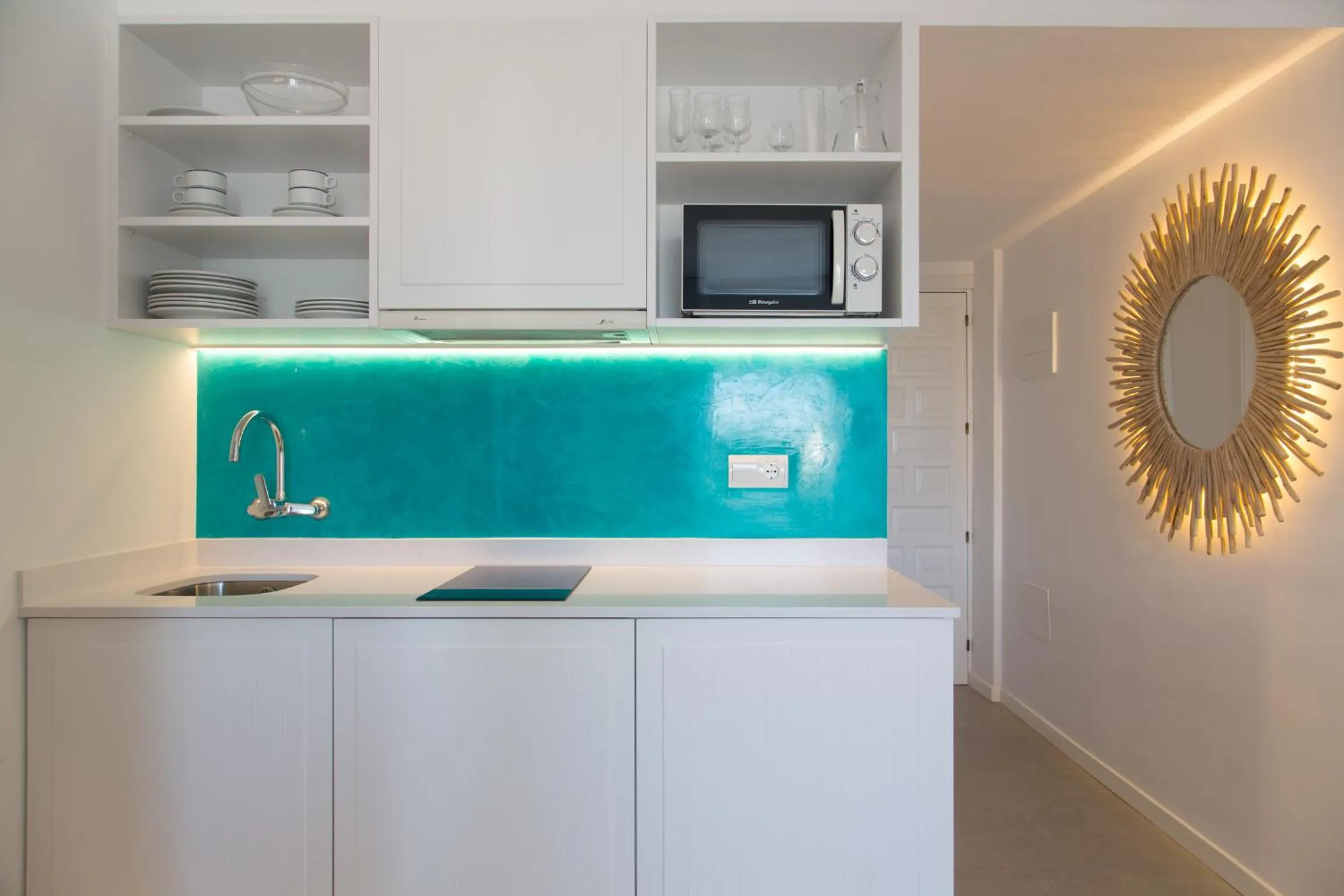 Kitchen or kitchenette in Apartamentos Costamar II