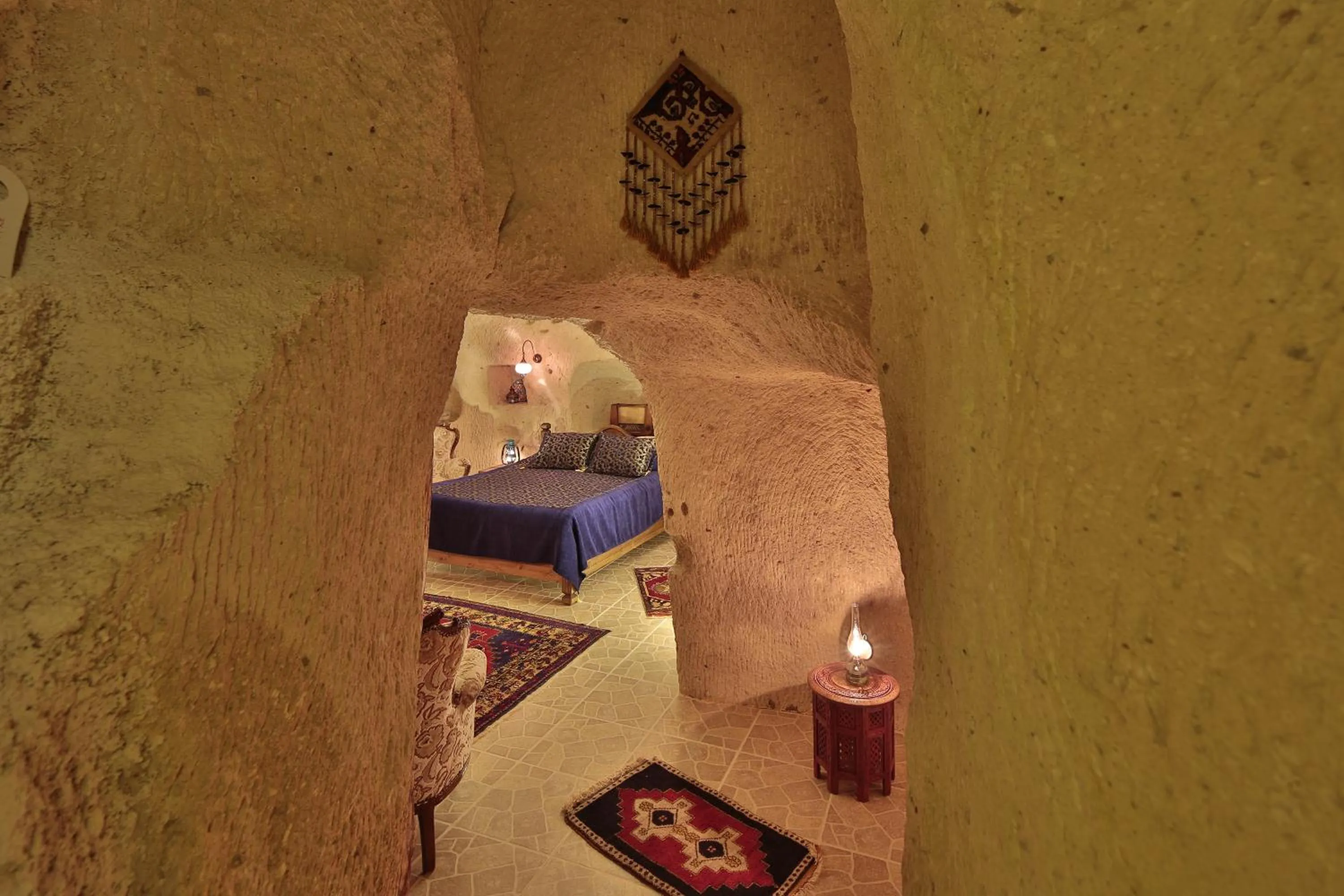 Photo of the whole room, Bed in Turkish Cave House