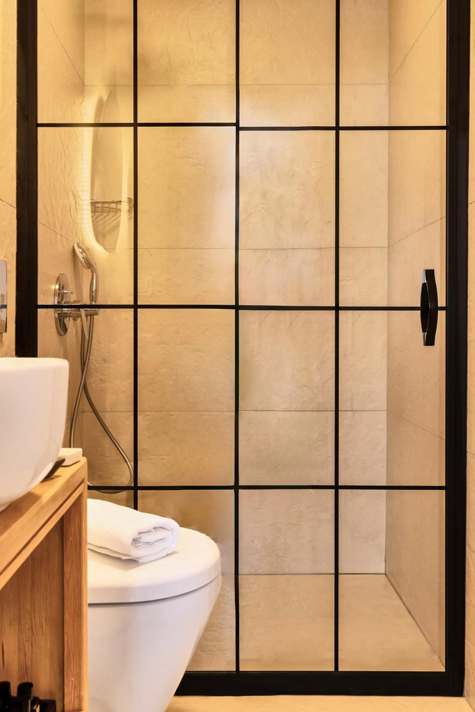 Bathroom in Audo Local