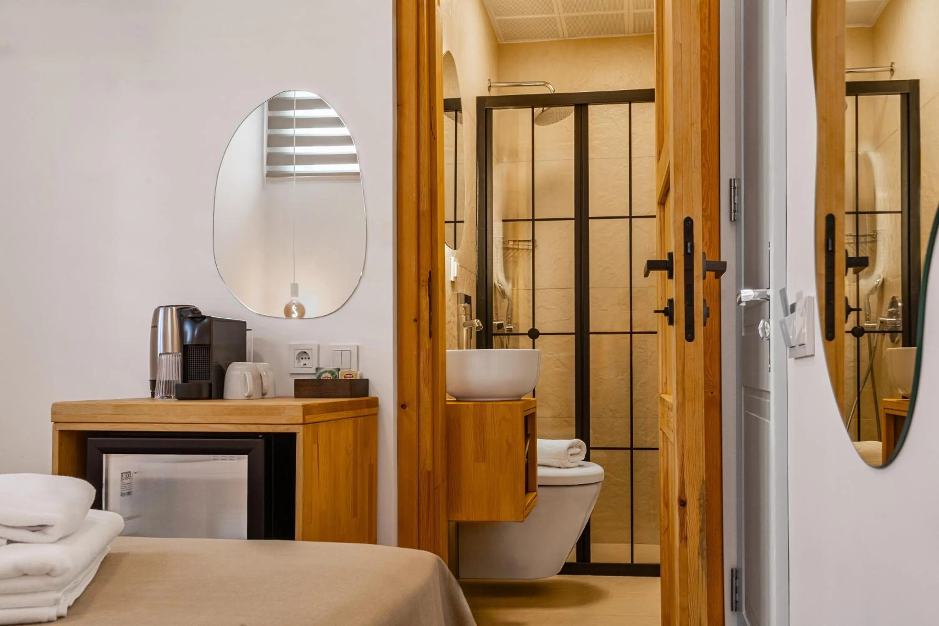 Bathroom in Audo Local