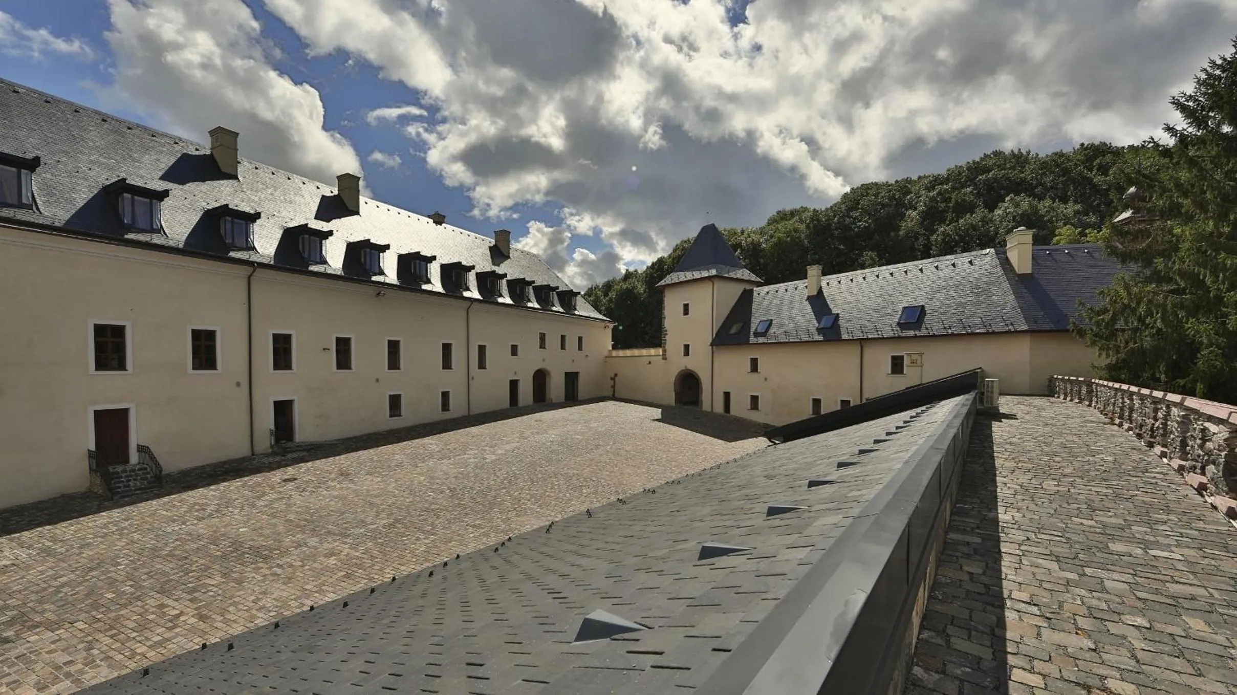 Property building in Hotel Grand Vígľaš