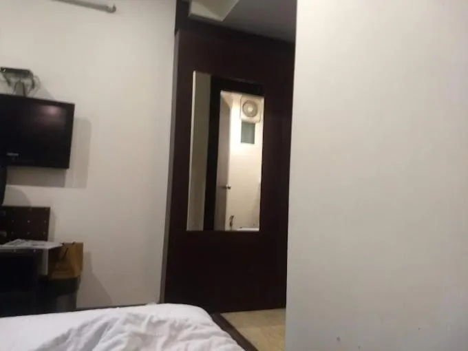 Bed in Hotel Vaishali Inn Ghaziabad