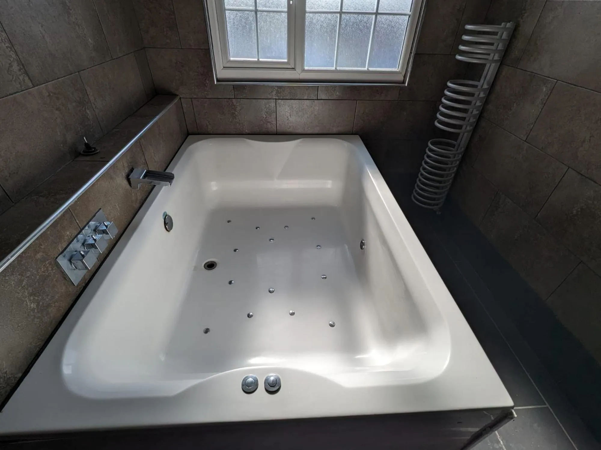 Bathroom in Ormsby Townhouse