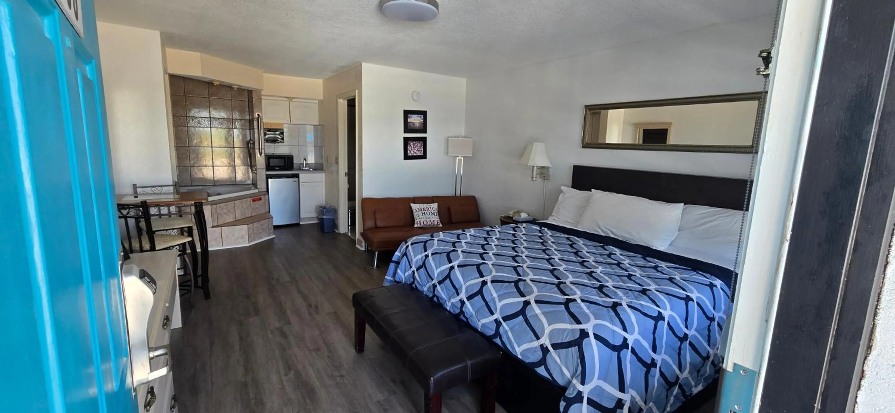 Bed in Merida Inn & Suites