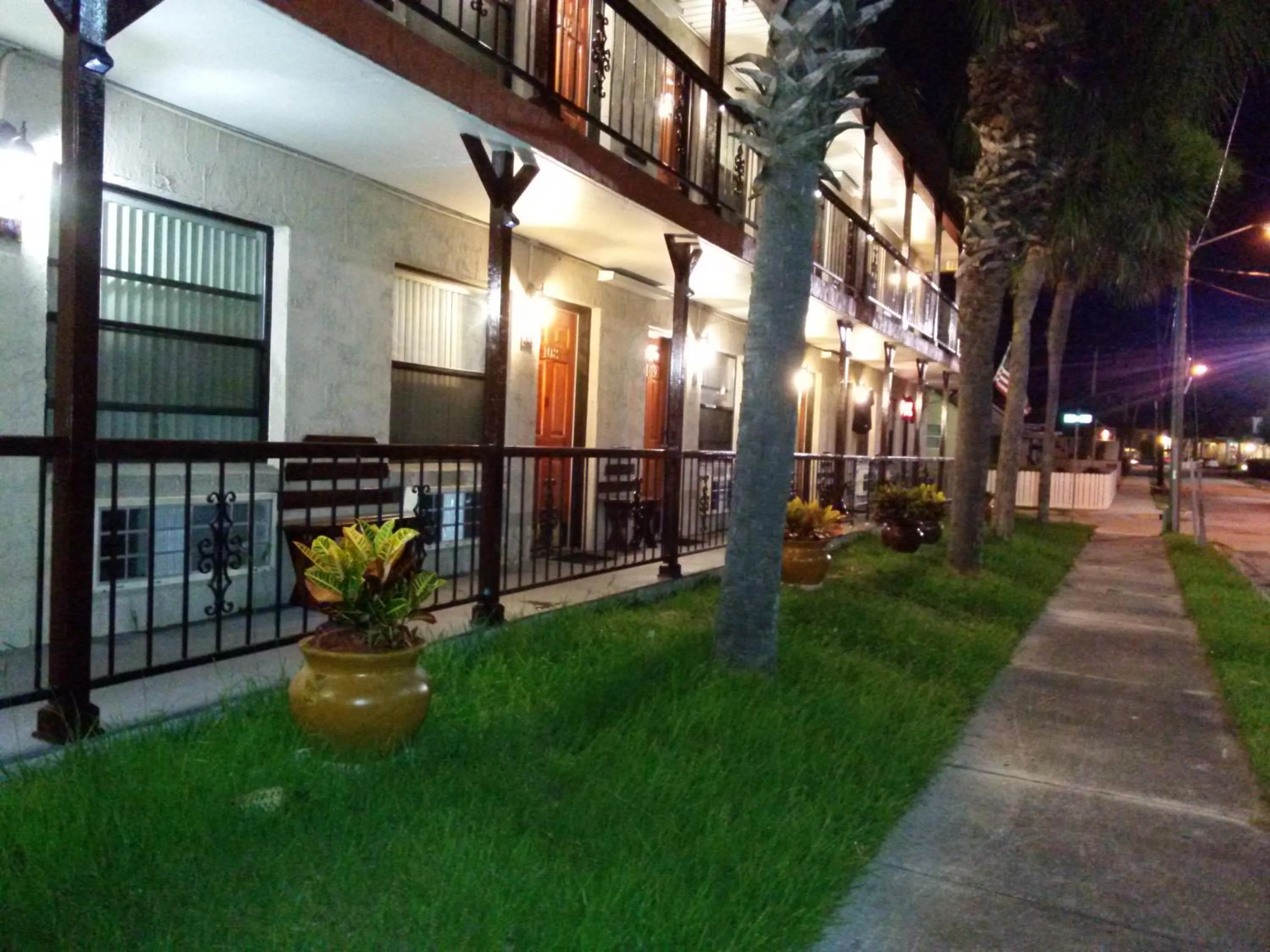 Street view in Merida Inn & Suites