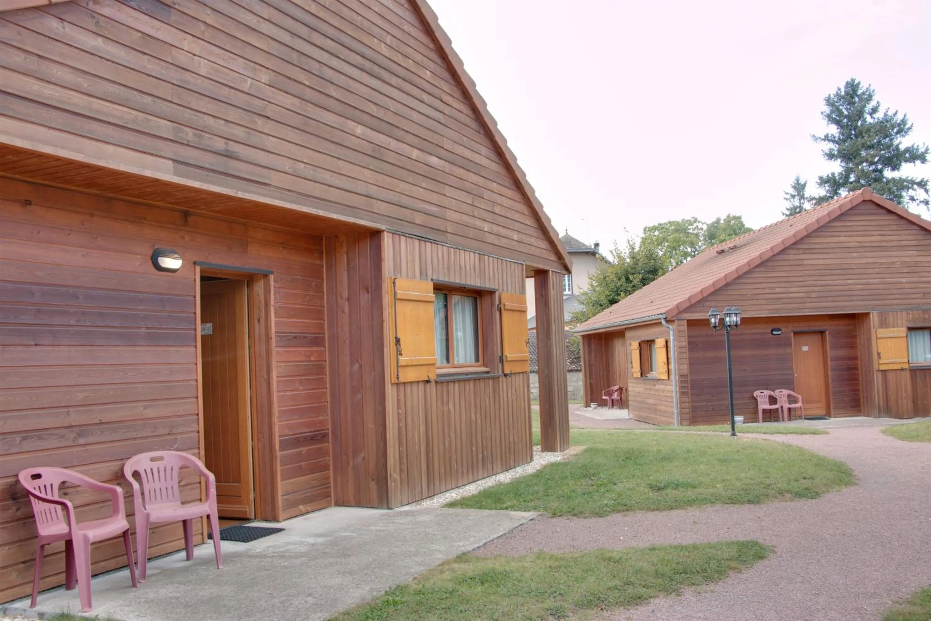 Facade/entrance in Le Chalet de la Foret Hôtel 3 étoiles et Restaurant