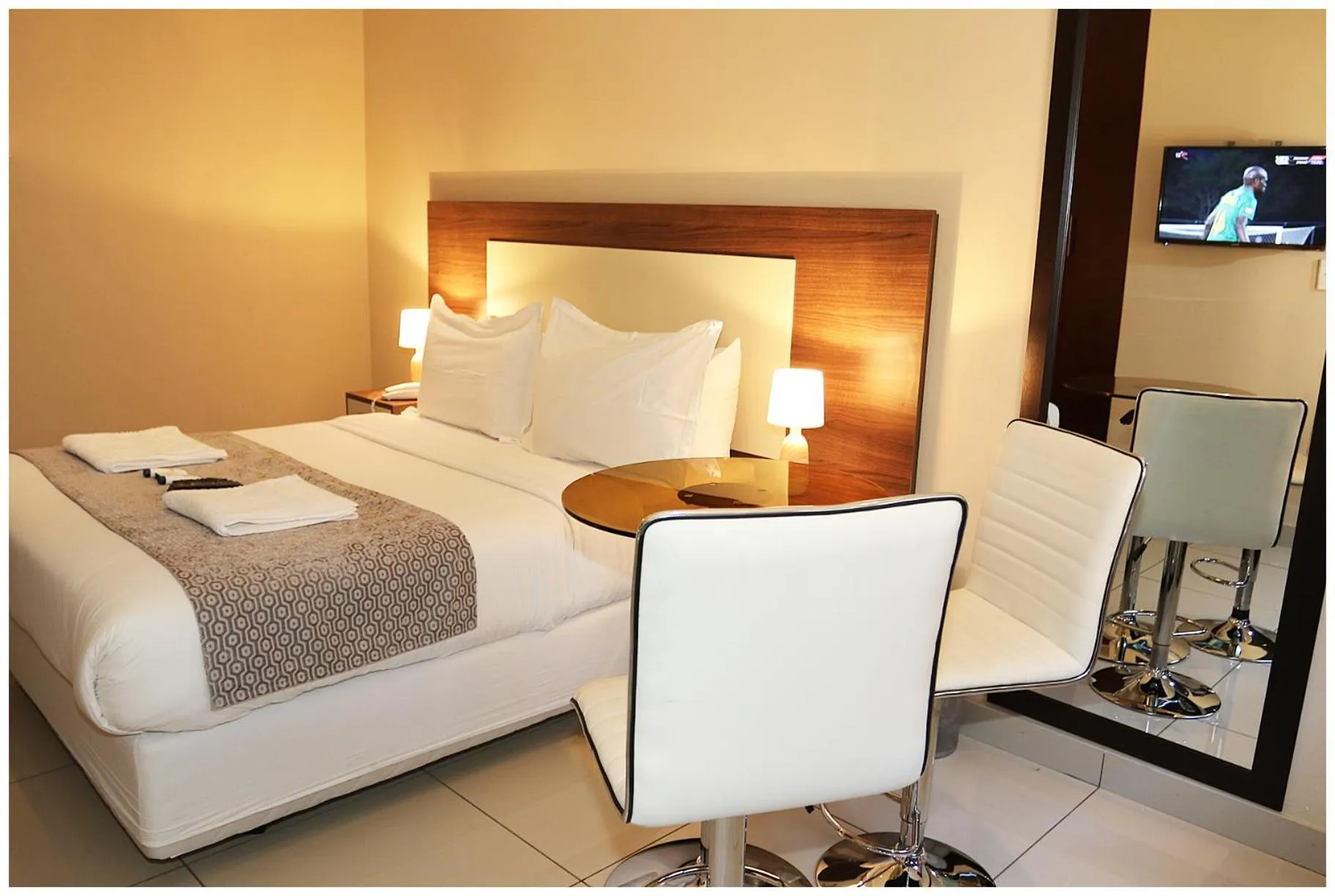 Bed in Eagle Nest Luxury Accommodation