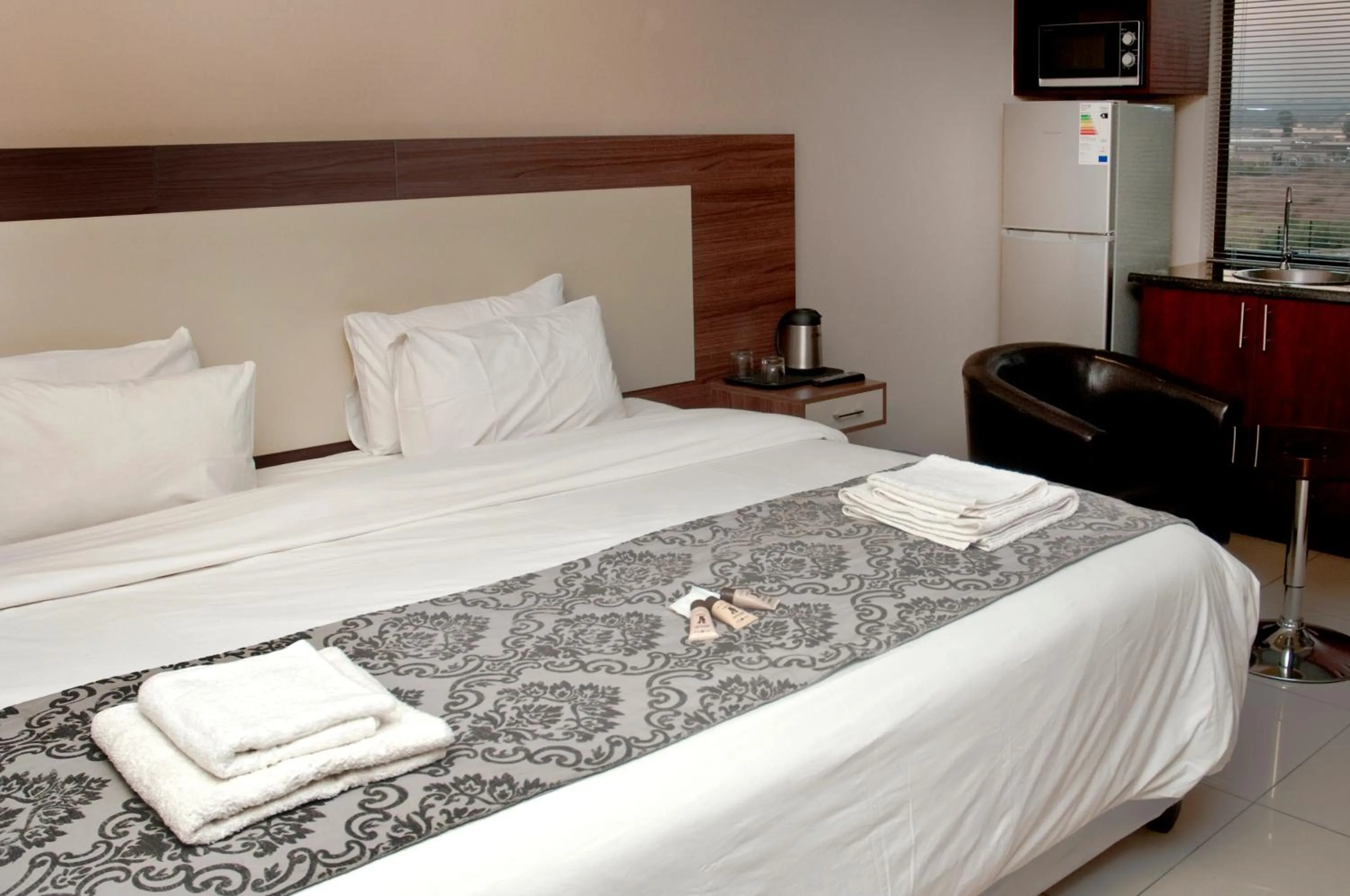 Bed in Eagle Nest Luxury Accommodation