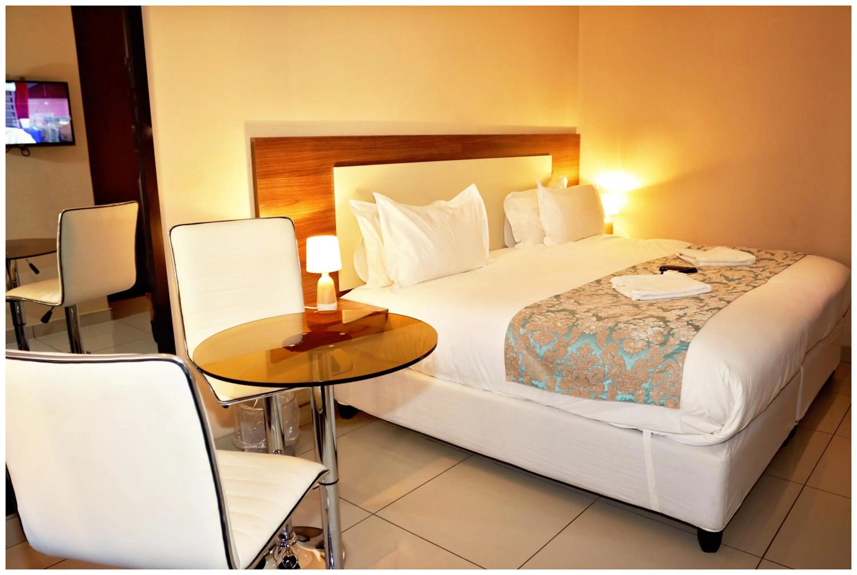 Bed in Eagle Nest Luxury Accommodation