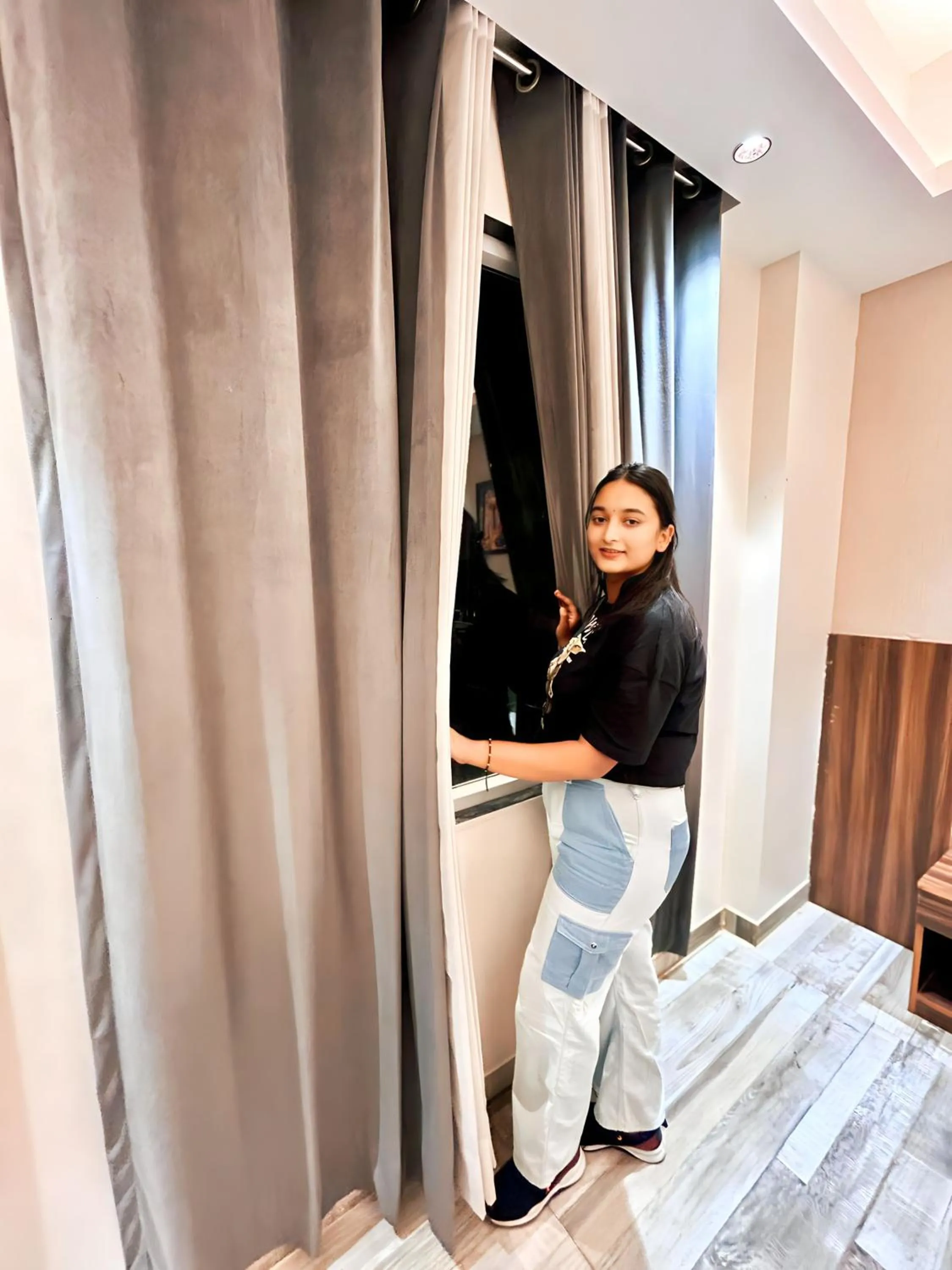 People in Raksha Suites & Banquet Greater Noida