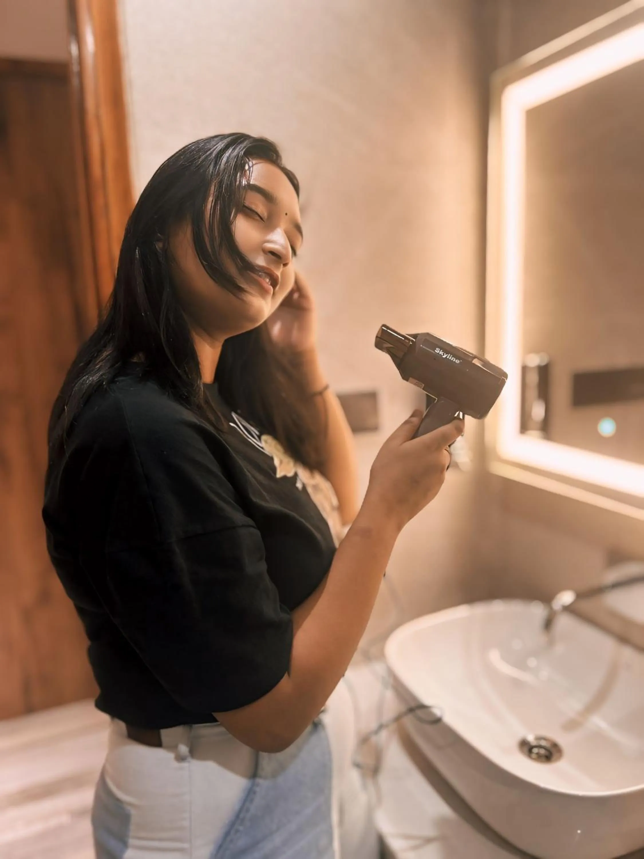 People in Raksha Suites & Banquet Greater Noida