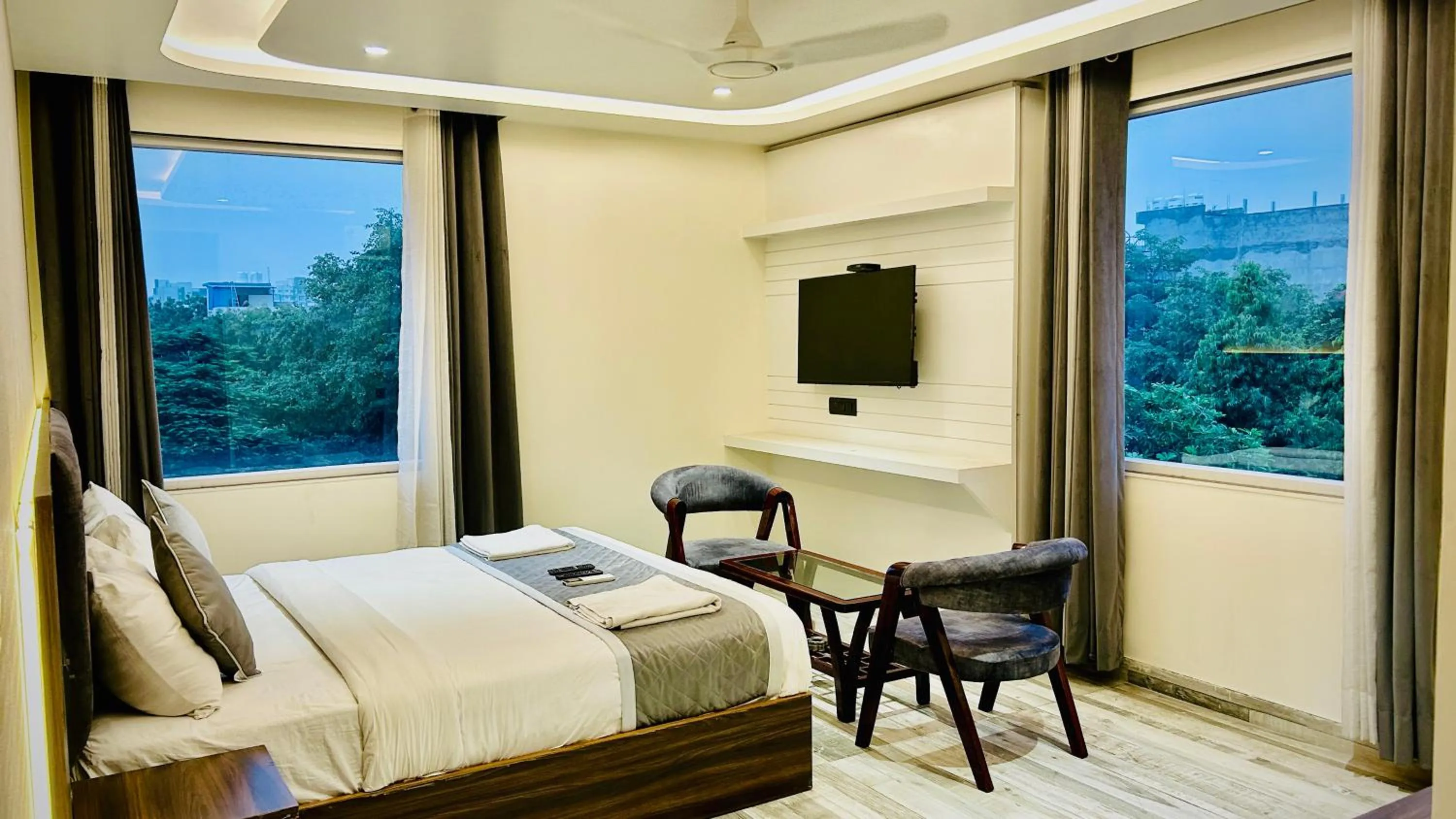 Bed in Raksha Suites & Banquet Greater Noida