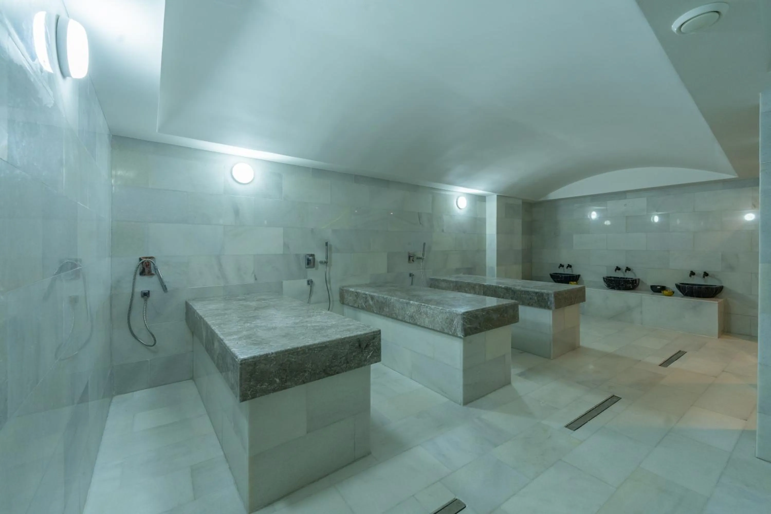 Spa and wellness centre/facilities in Appart Hôtel Rambla
