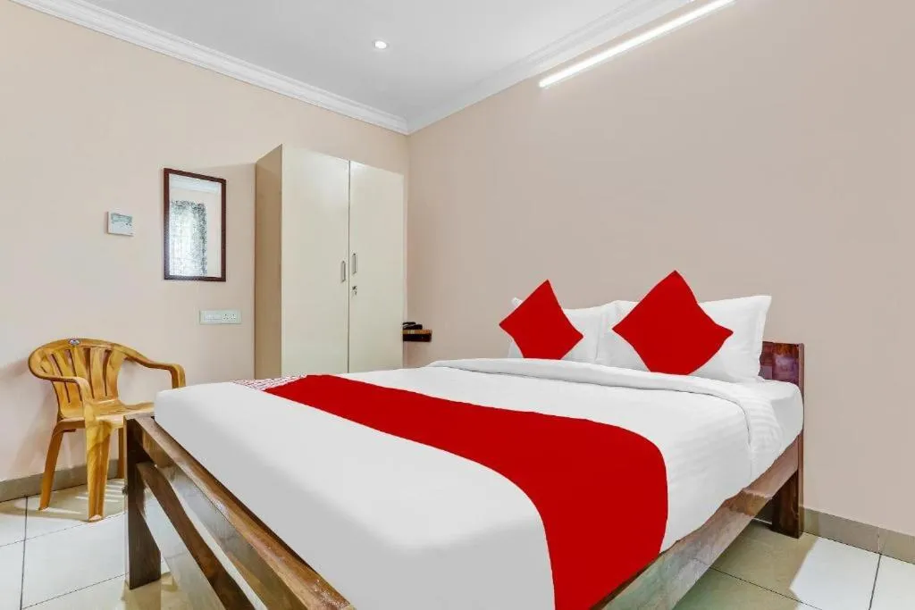 Photo of the whole room in PN SAMY INN