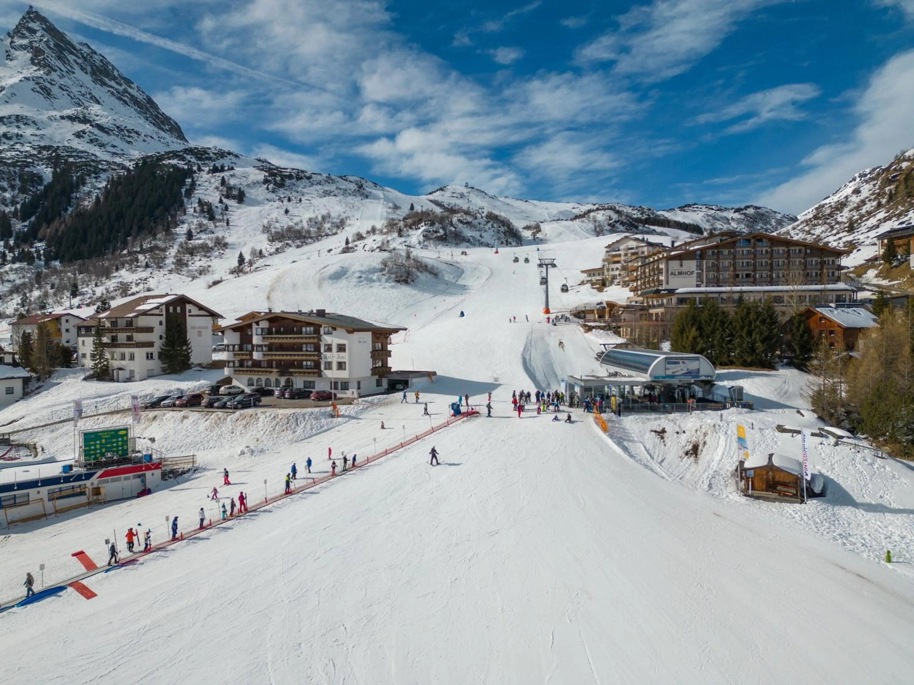 Property building in Hotel Garni Bel-Ami