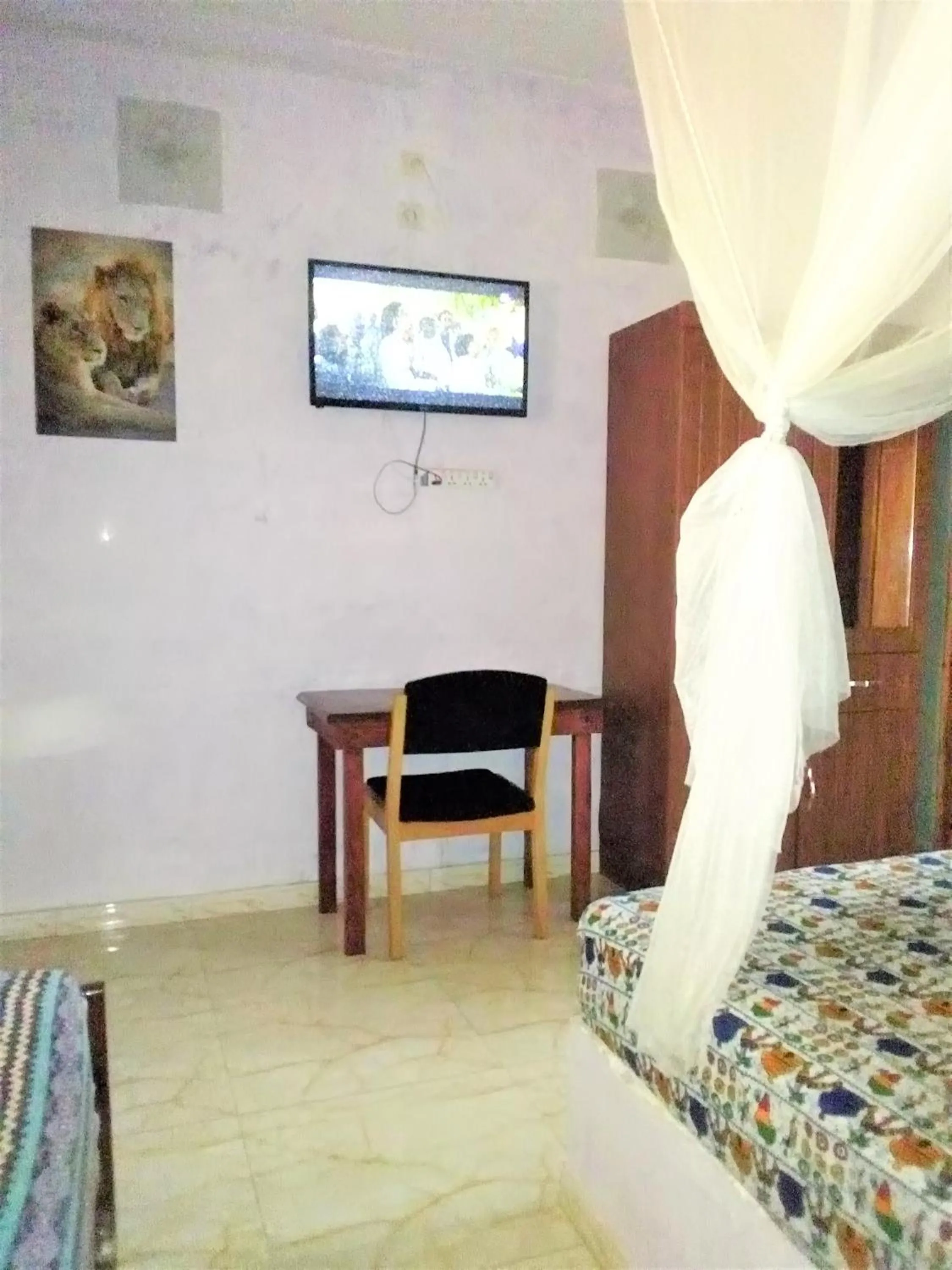 TV and multimedia, Bed in Le Chamama