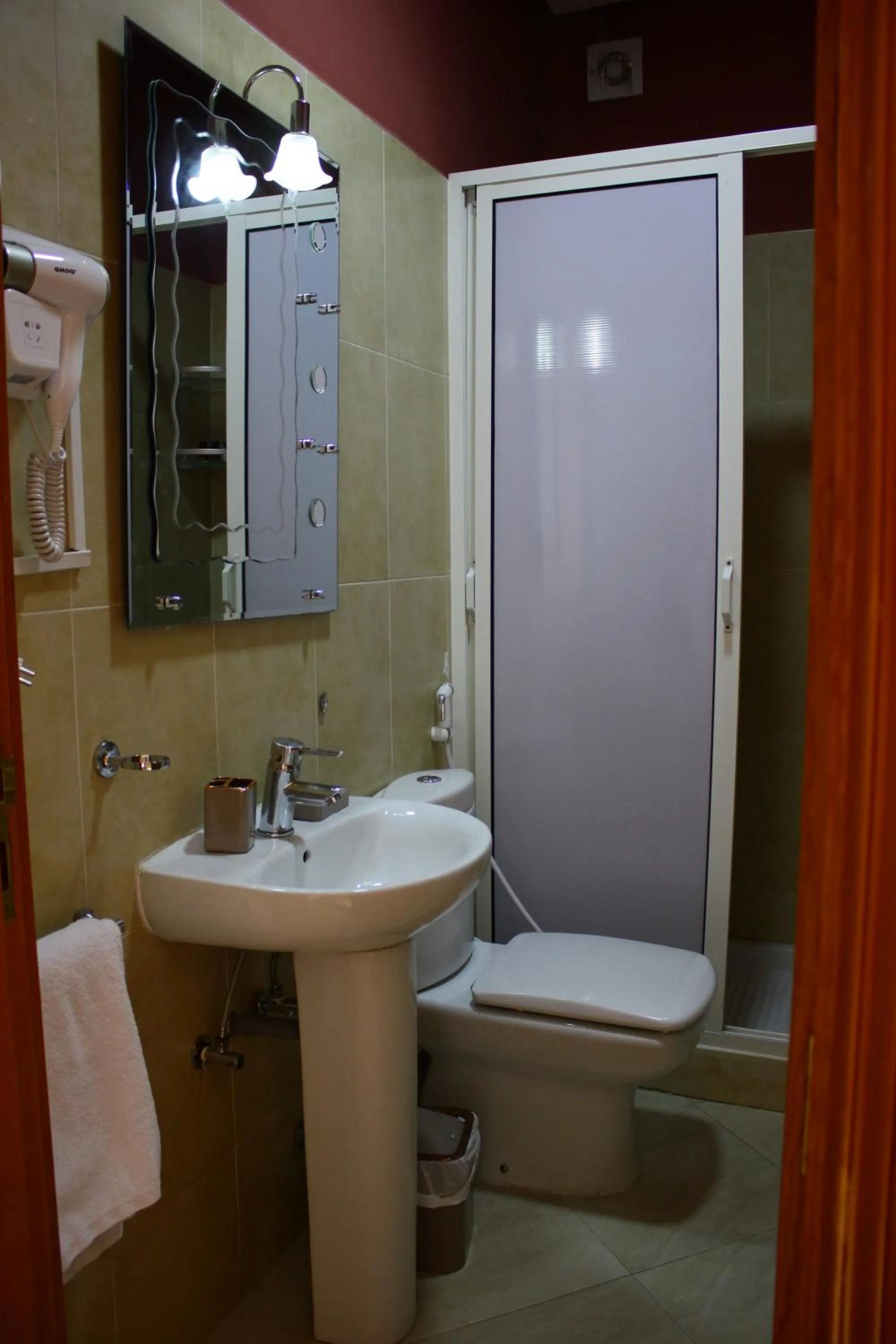 Shower in Riad Noumidya