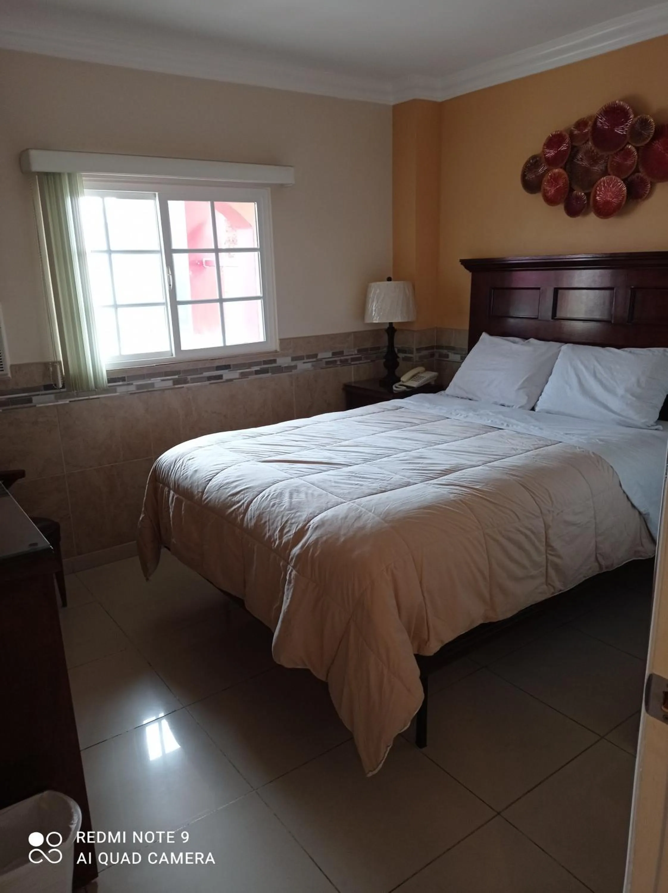 Bedroom, Bed in Suites Leon Rojo