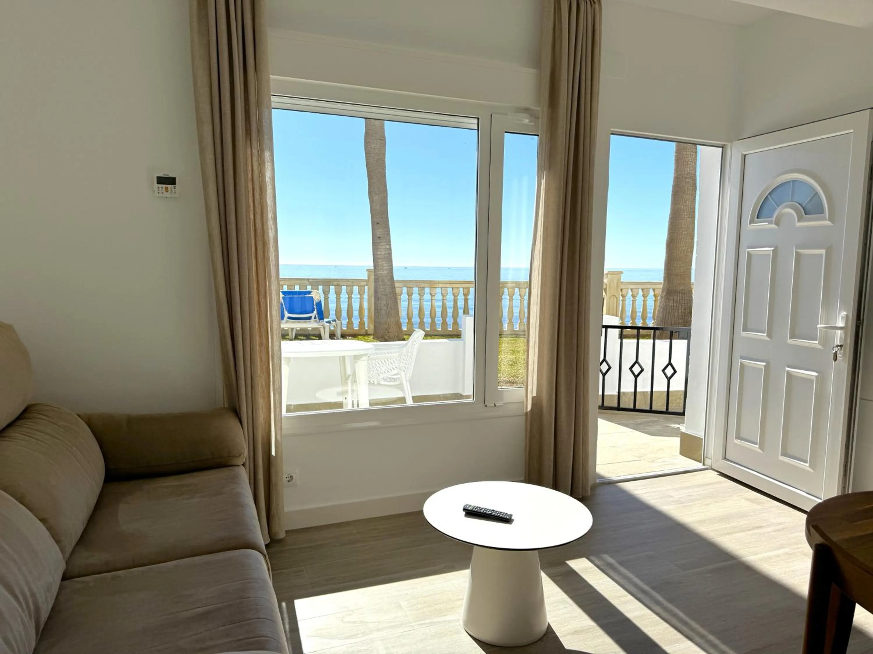 Apartamentos Perla Marina