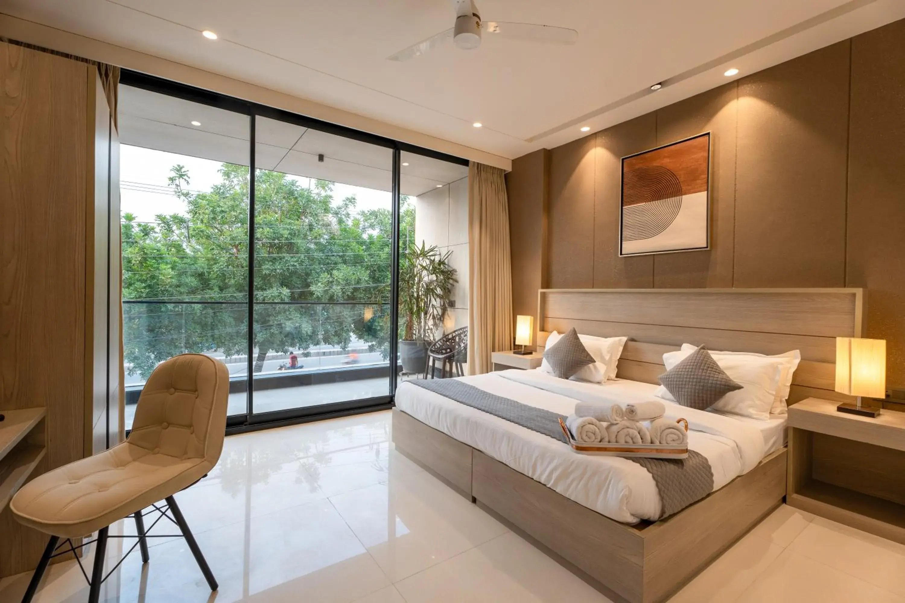 The Lodgers Luxury Hotel Near Golf Course Road Gurgaon The Lodgers Luxury Hotel Near Golf Course Road Gurgaon