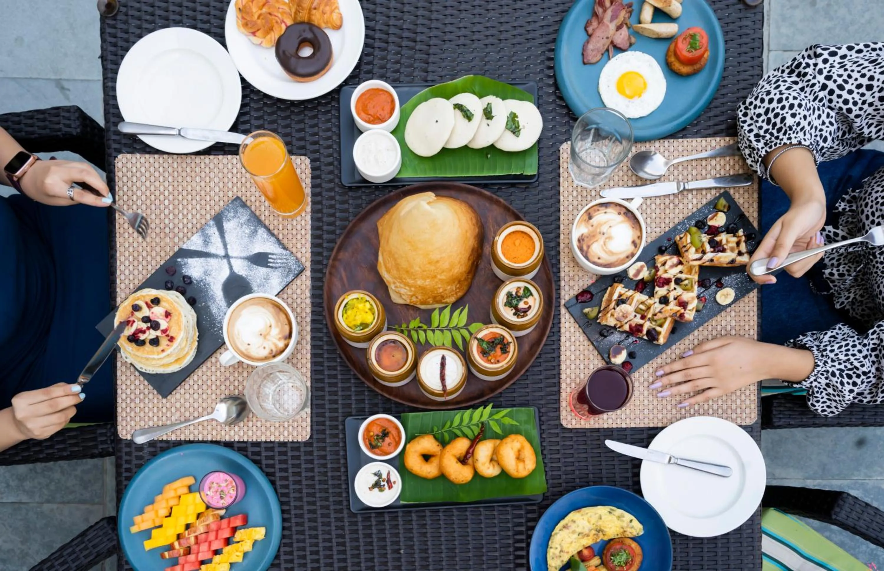 Breakfast in DoubleTree by Hilton Agra