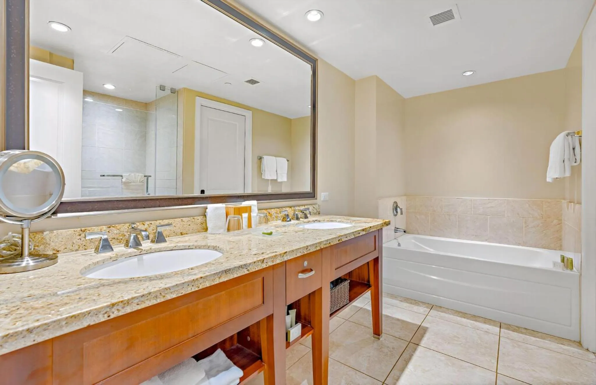 Property building in Honua Kai Resort And Spa By Maui Resort Rentals