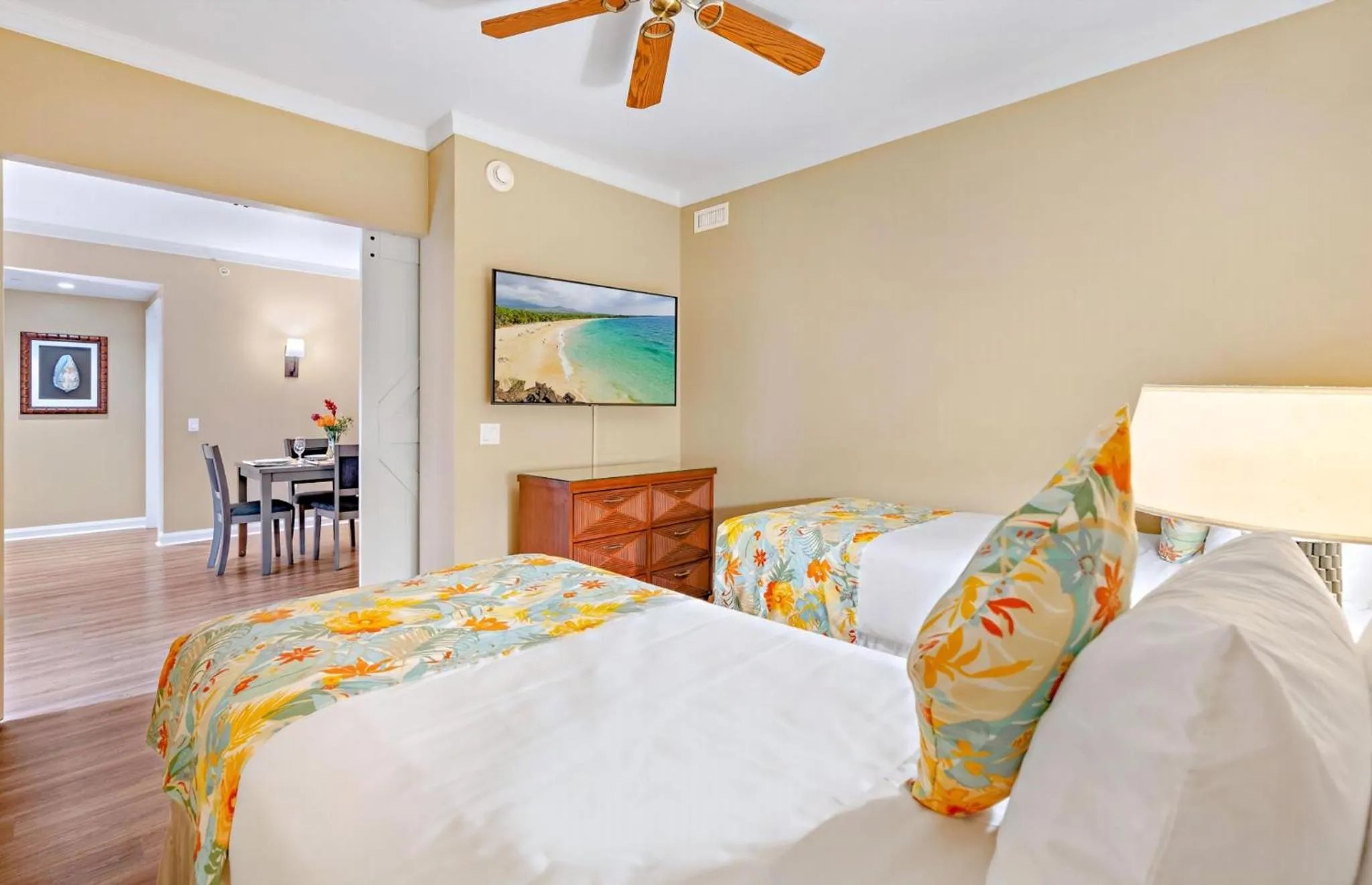 Property building, Bed in Honua Kai Resort And Spa By Maui Resort Rentals