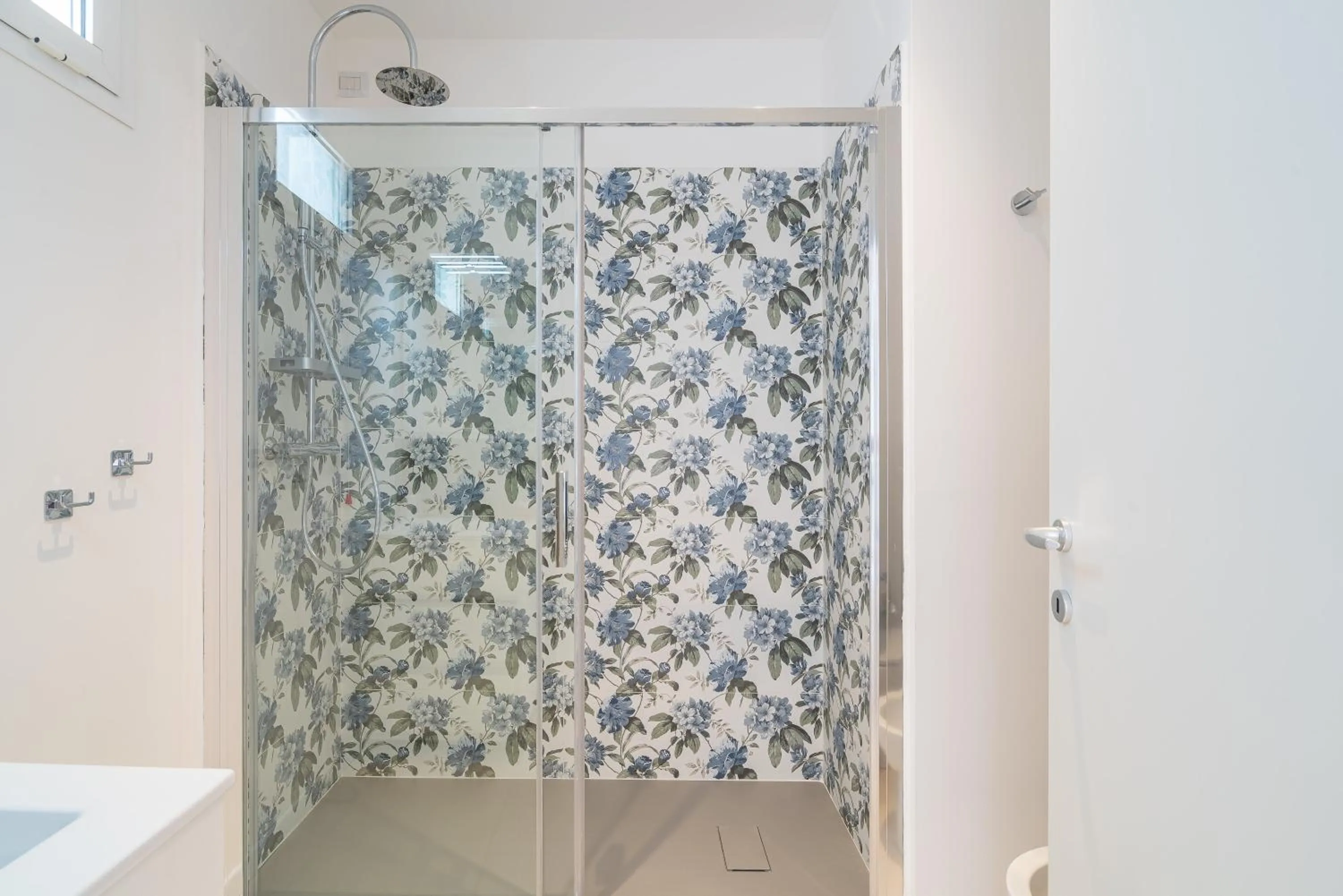 Shower in Dimore delle Zagare Molo