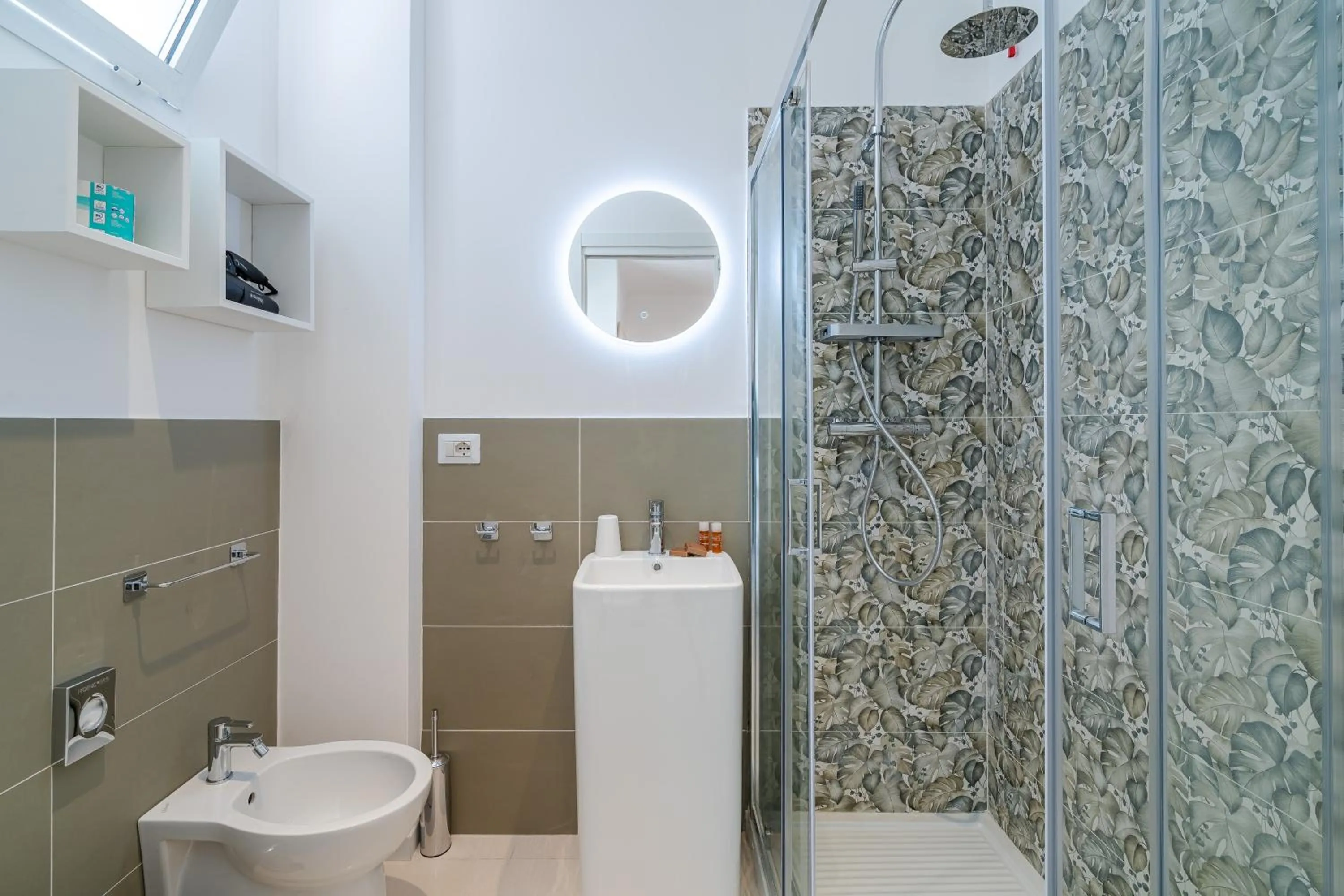 Shower in Dimore delle Zagare Molo