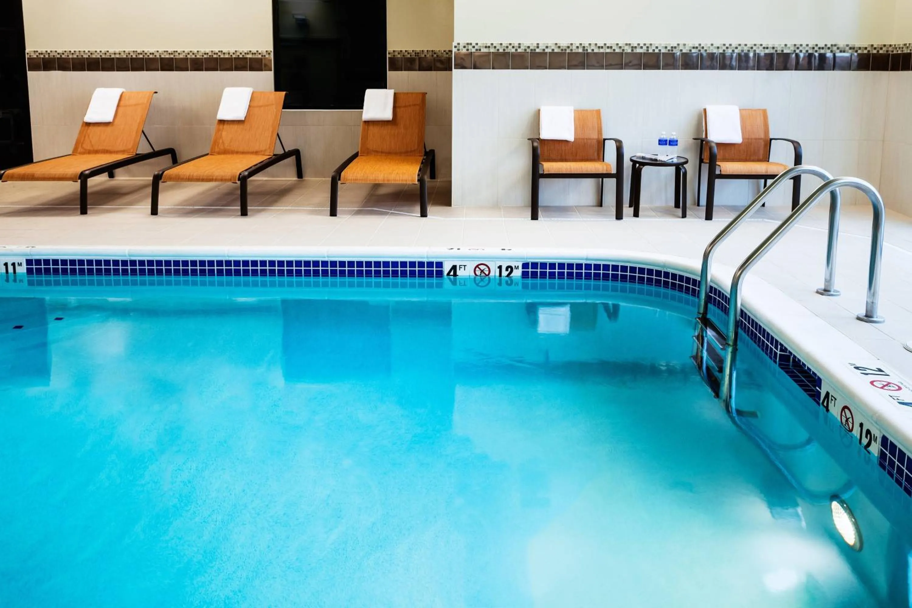 Swimming pool in Courtyard by Marriott Walla Walla