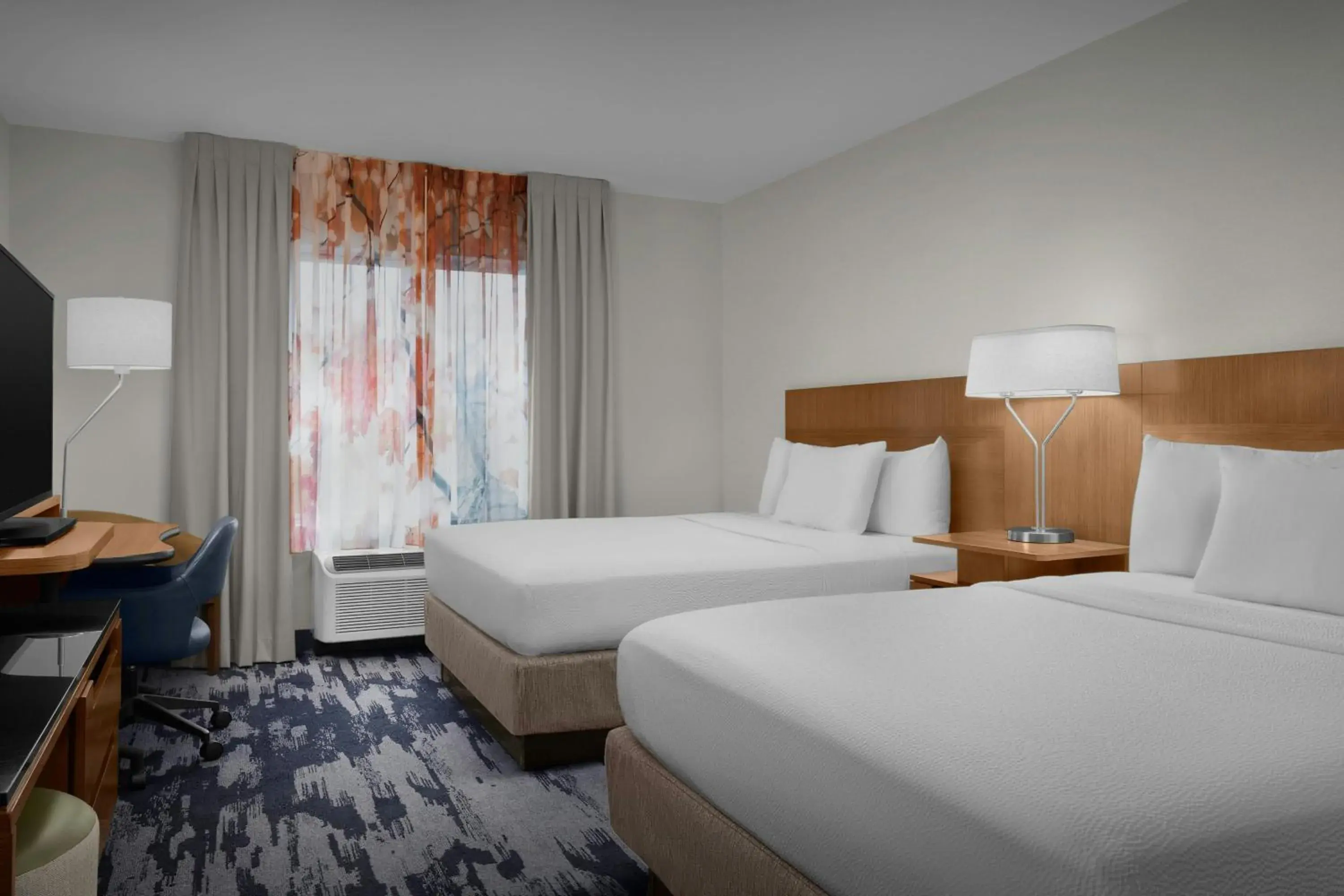 Queen Room in Fairfield Inn & Suites by Marriott Fayetteville North Queen Room in Fairfield Inn & Suites by Marriott Fayetteville North