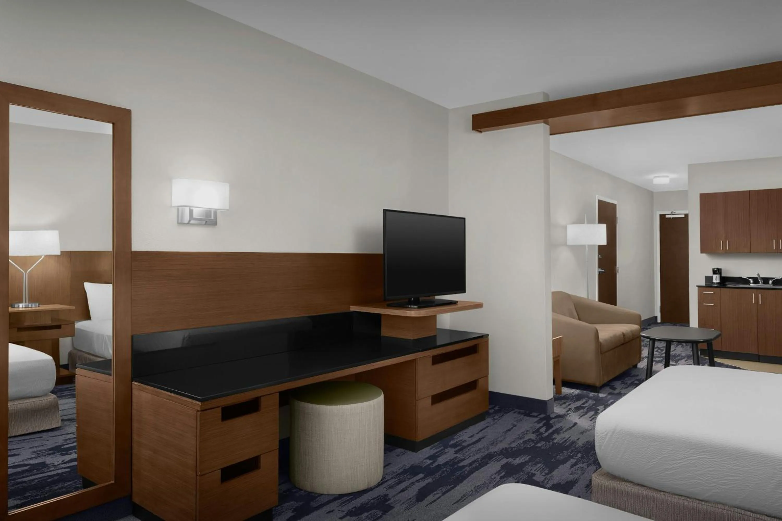 Photo of the whole room, Bed in Fairfield Inn & Suites by Marriott Fayetteville North