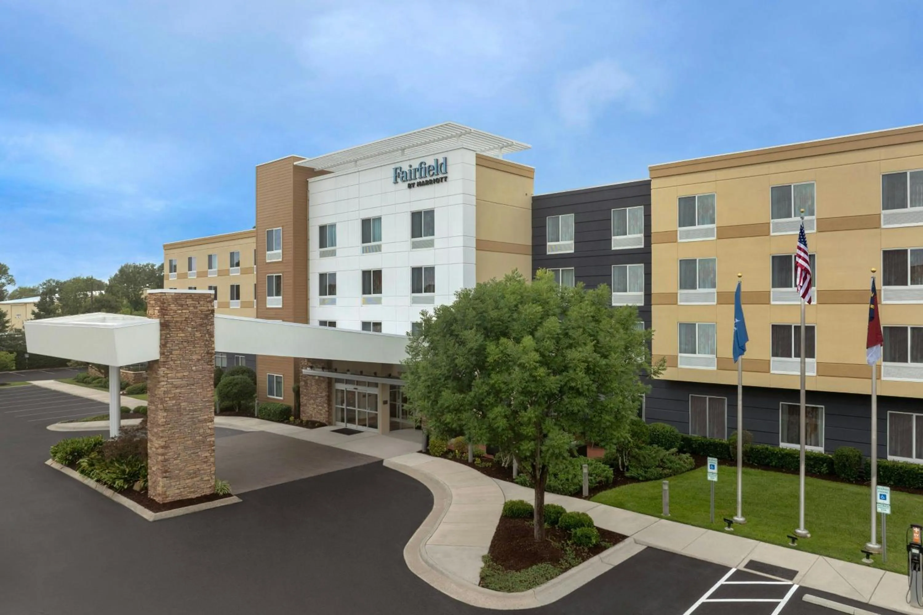 Property building in Fairfield Inn & Suites by Marriott Fayetteville North