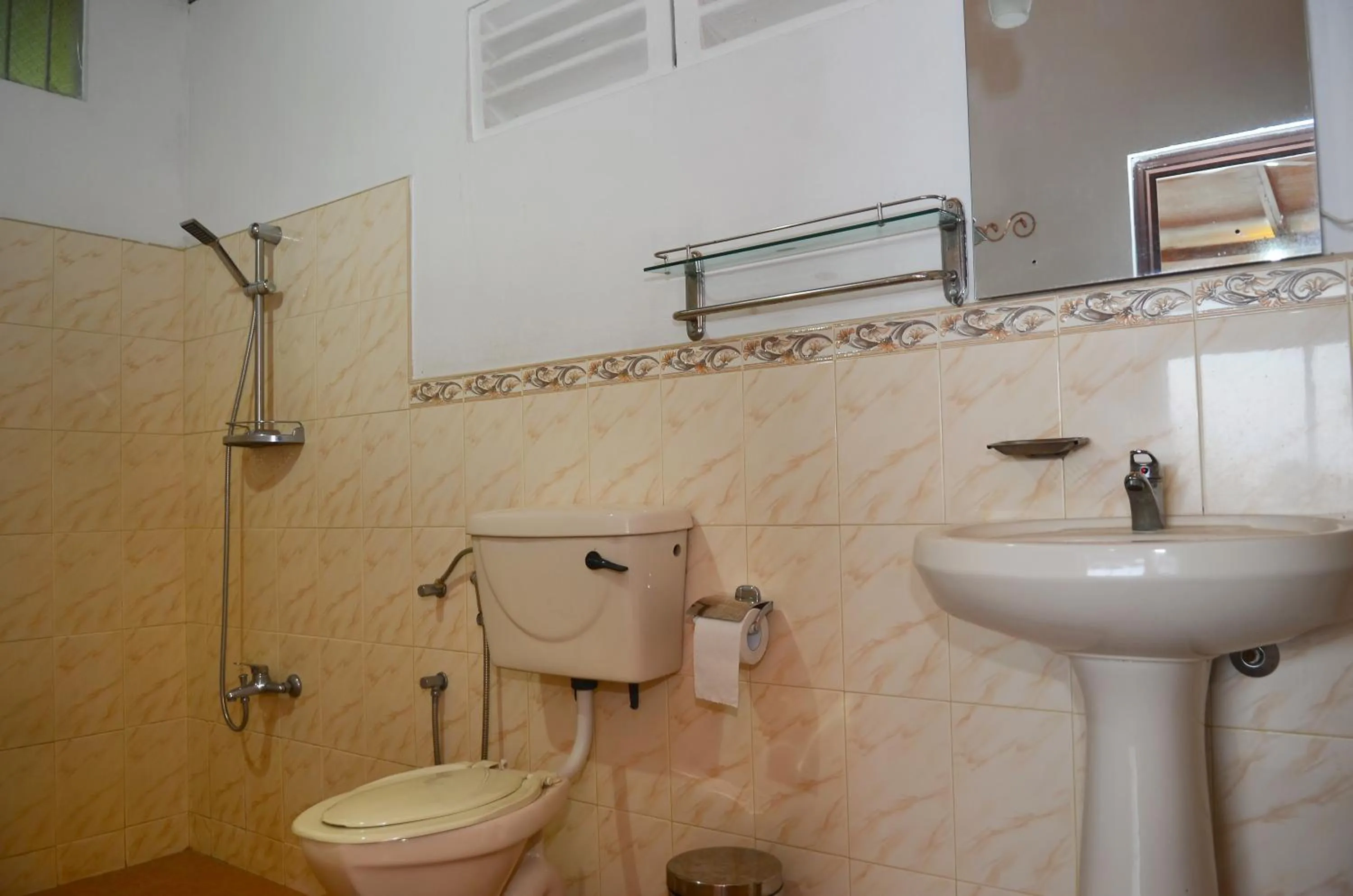 Bathroom in Ella Gap Panorama