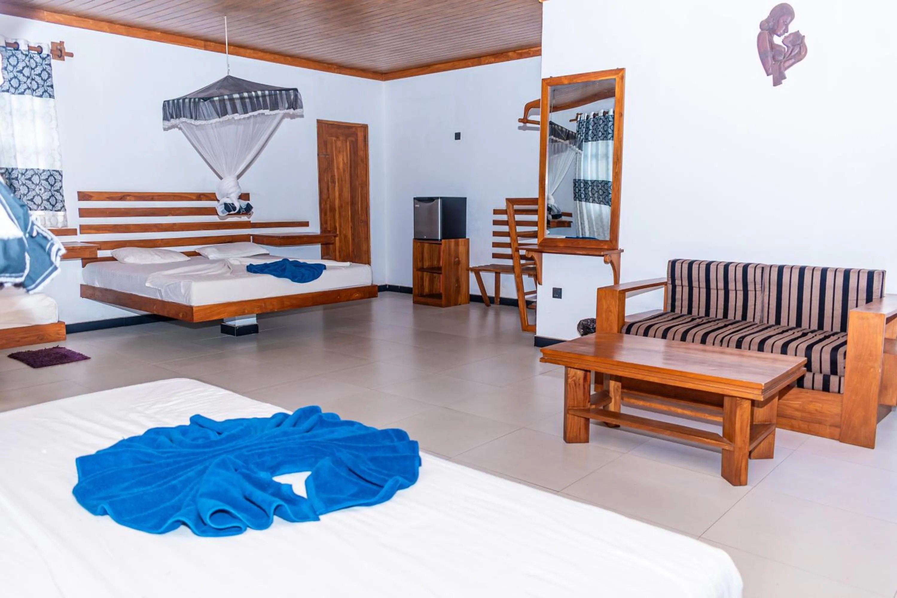Photo of the whole room, Bed in Eco Hotel Black & White - Anuradhapura