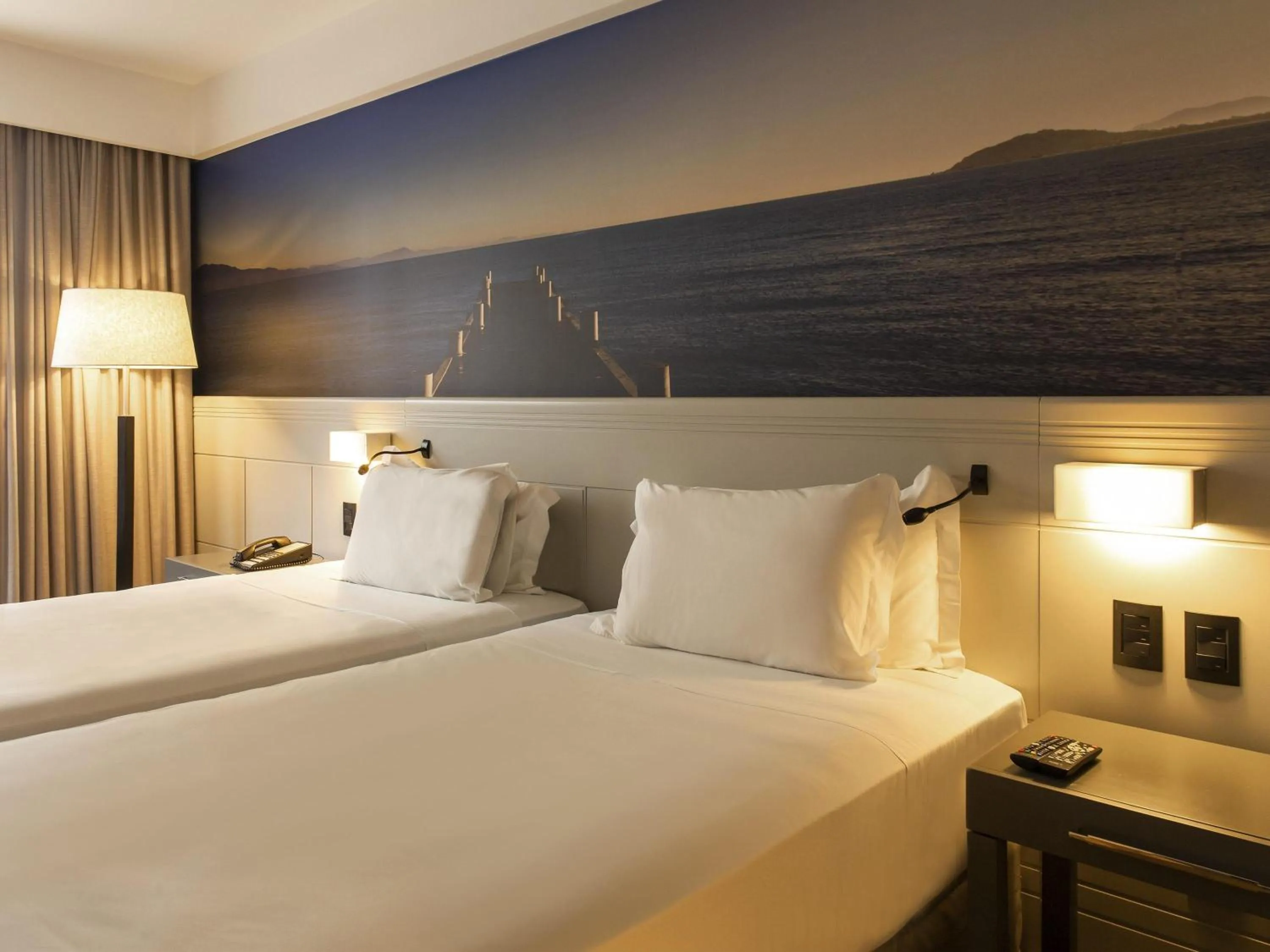 Bedroom, Bed in Novotel Florianopolis