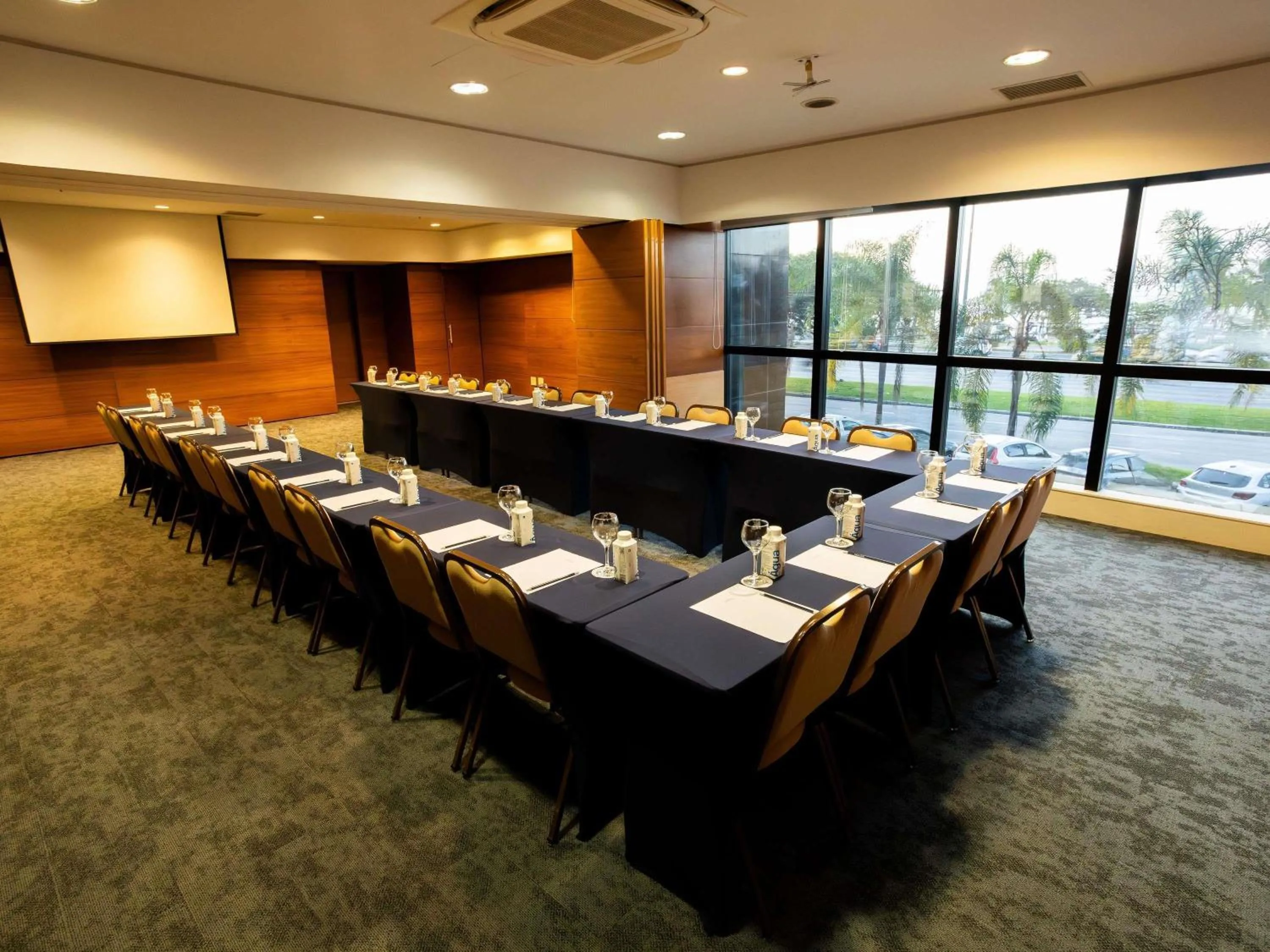 Meeting/conference room in Novotel Florianopolis