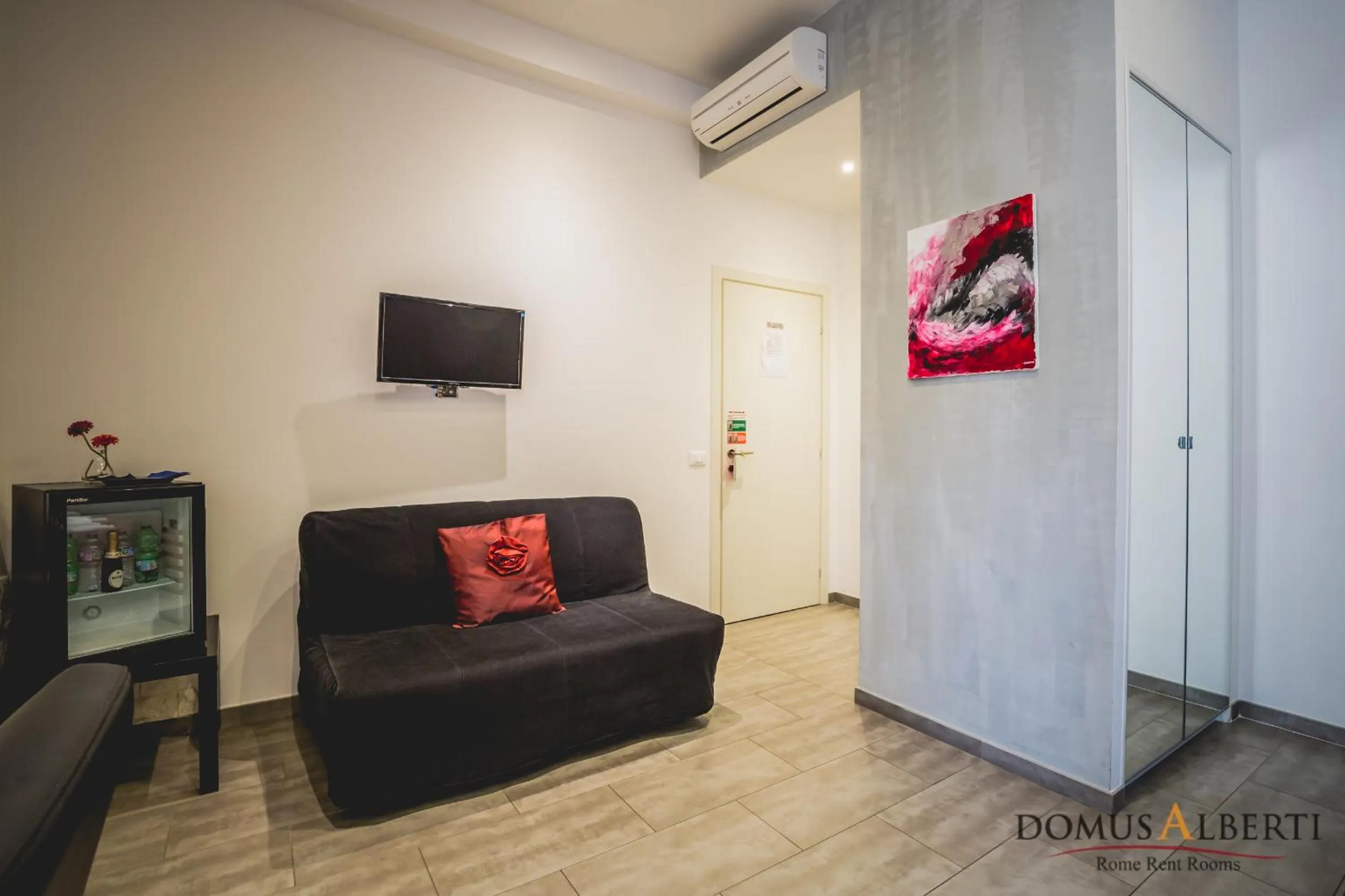 TV and multimedia in Domus Alberti Bed & Breakfast