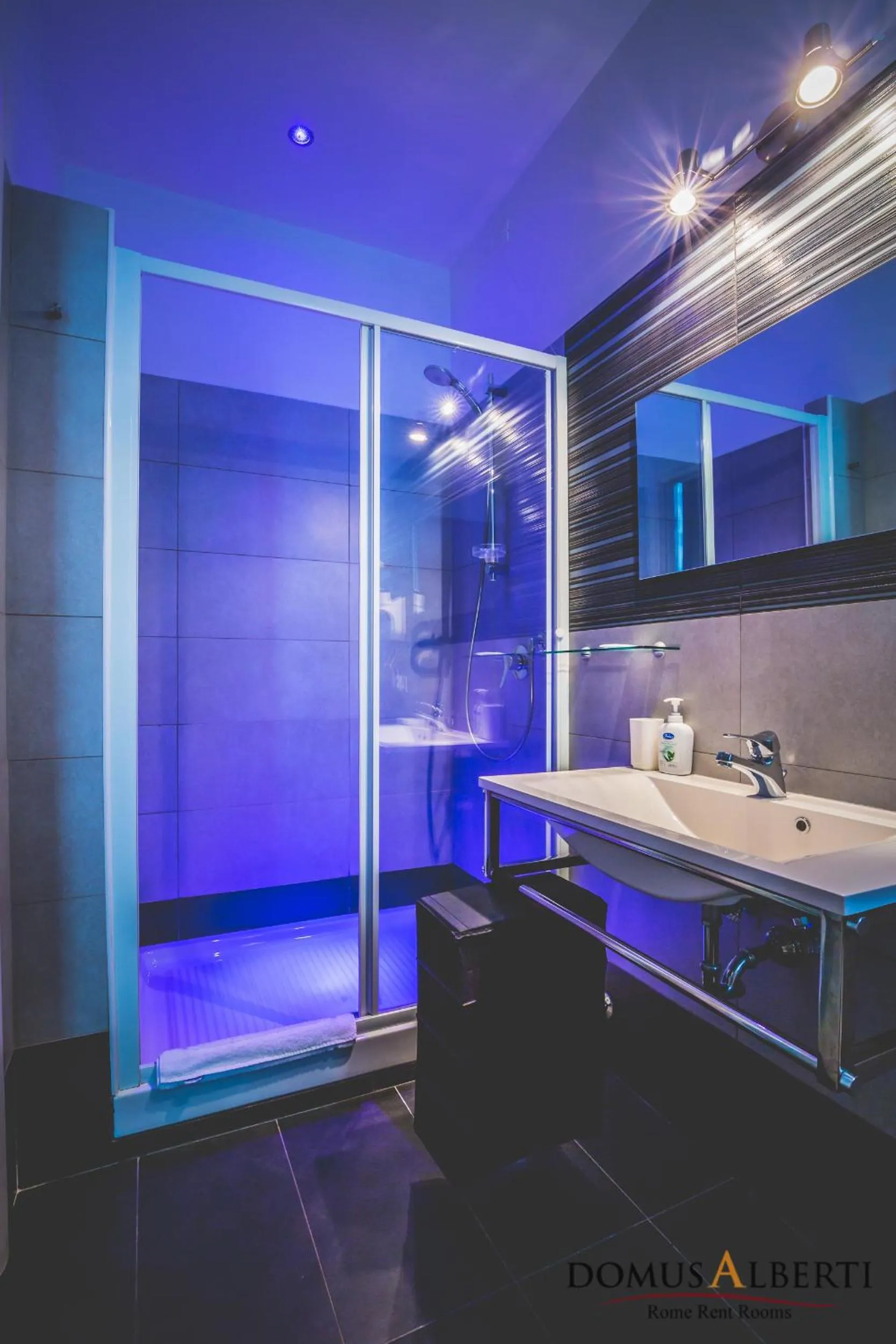 Bathroom in Domus Alberti Bed & Breakfast