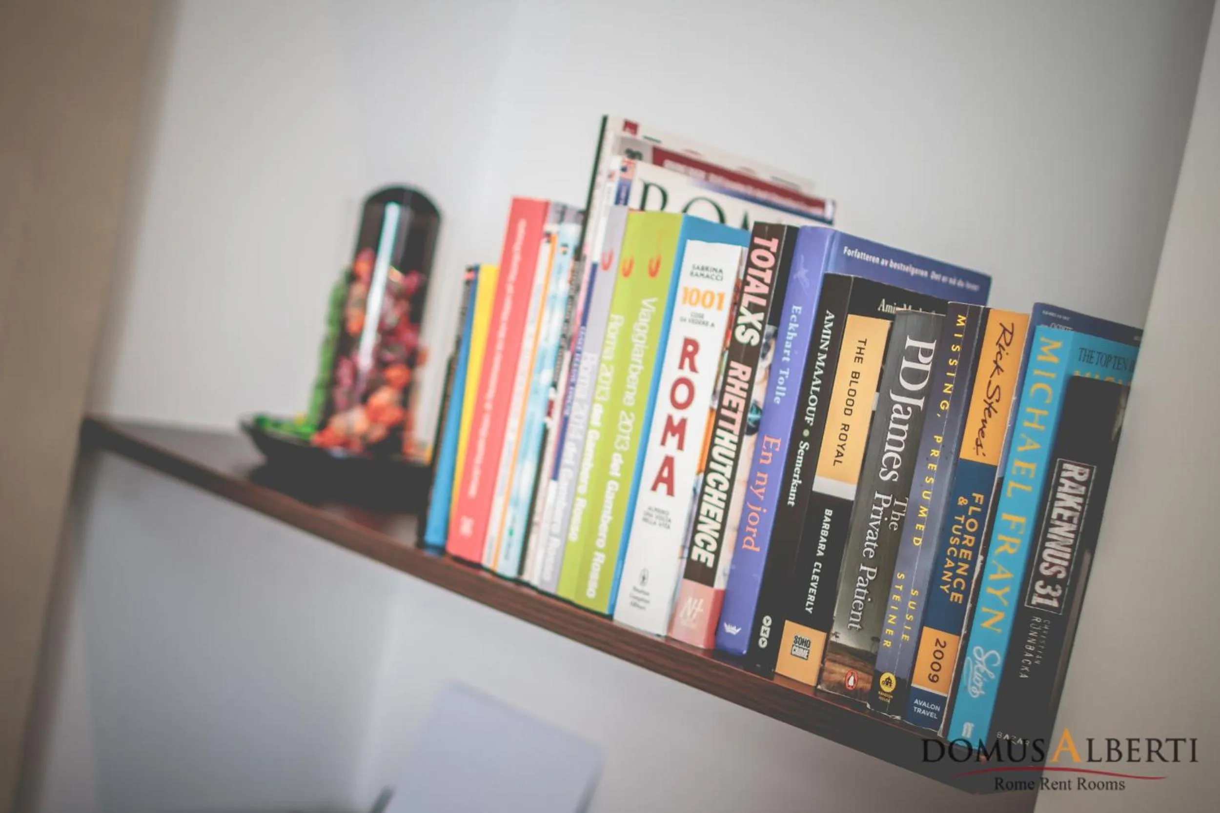 Decorative detail in Domus Alberti Bed & Breakfast