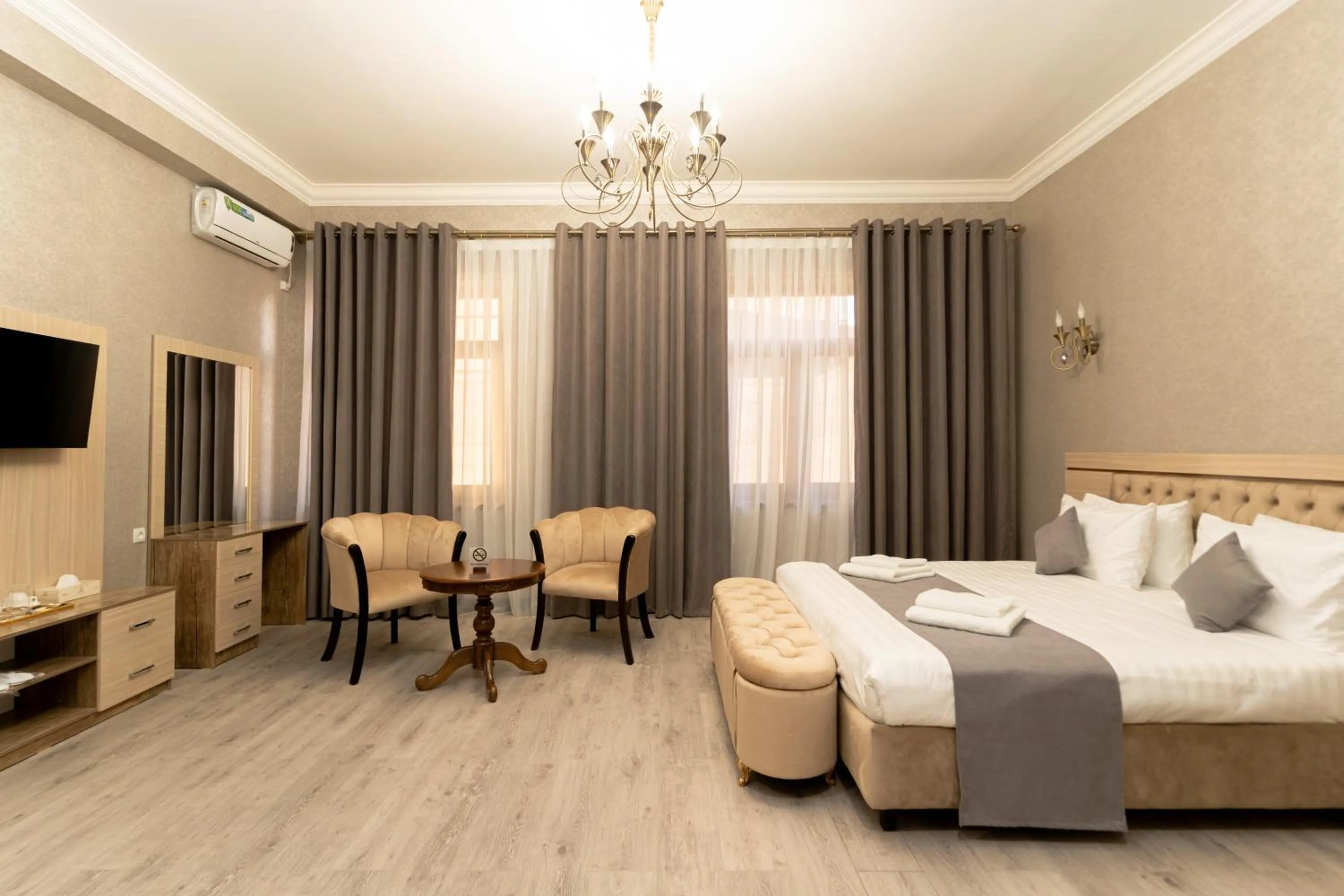 Photo of the whole room, Bed in The Heritage Tashkent