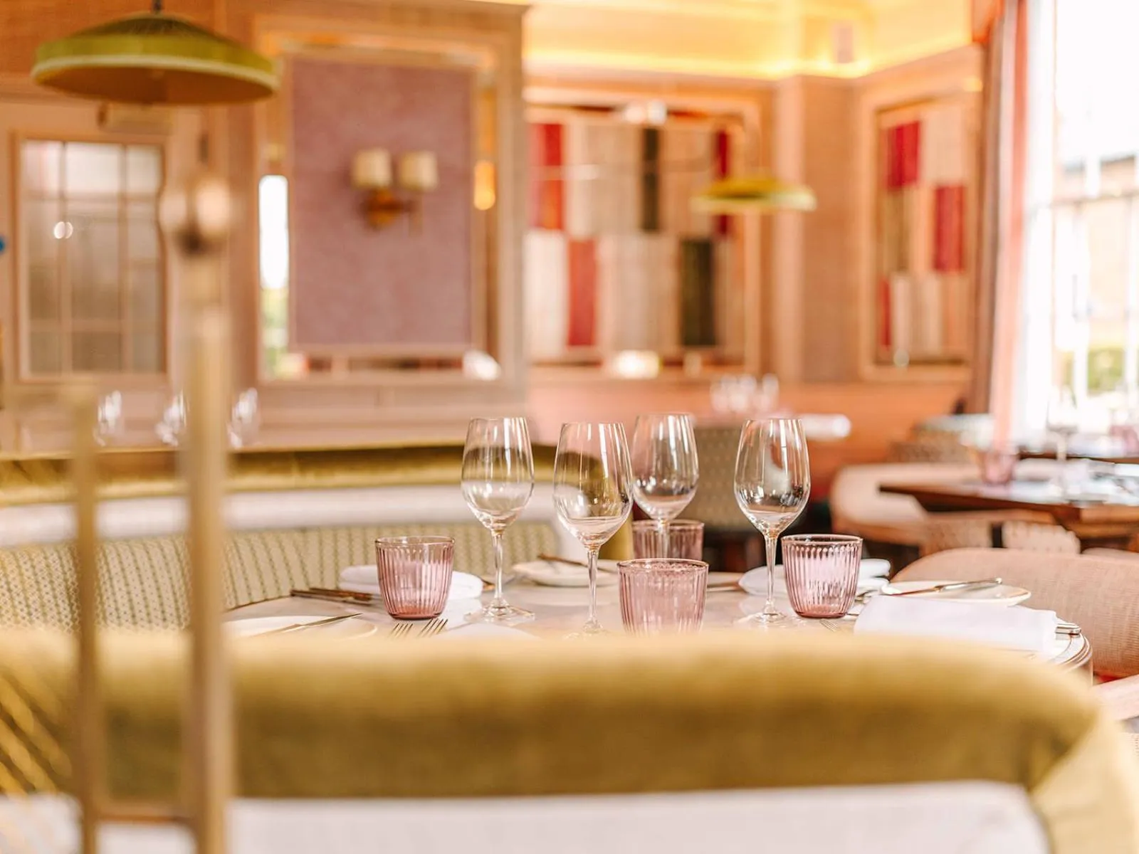 Restaurant/places to eat in Ansty Hall