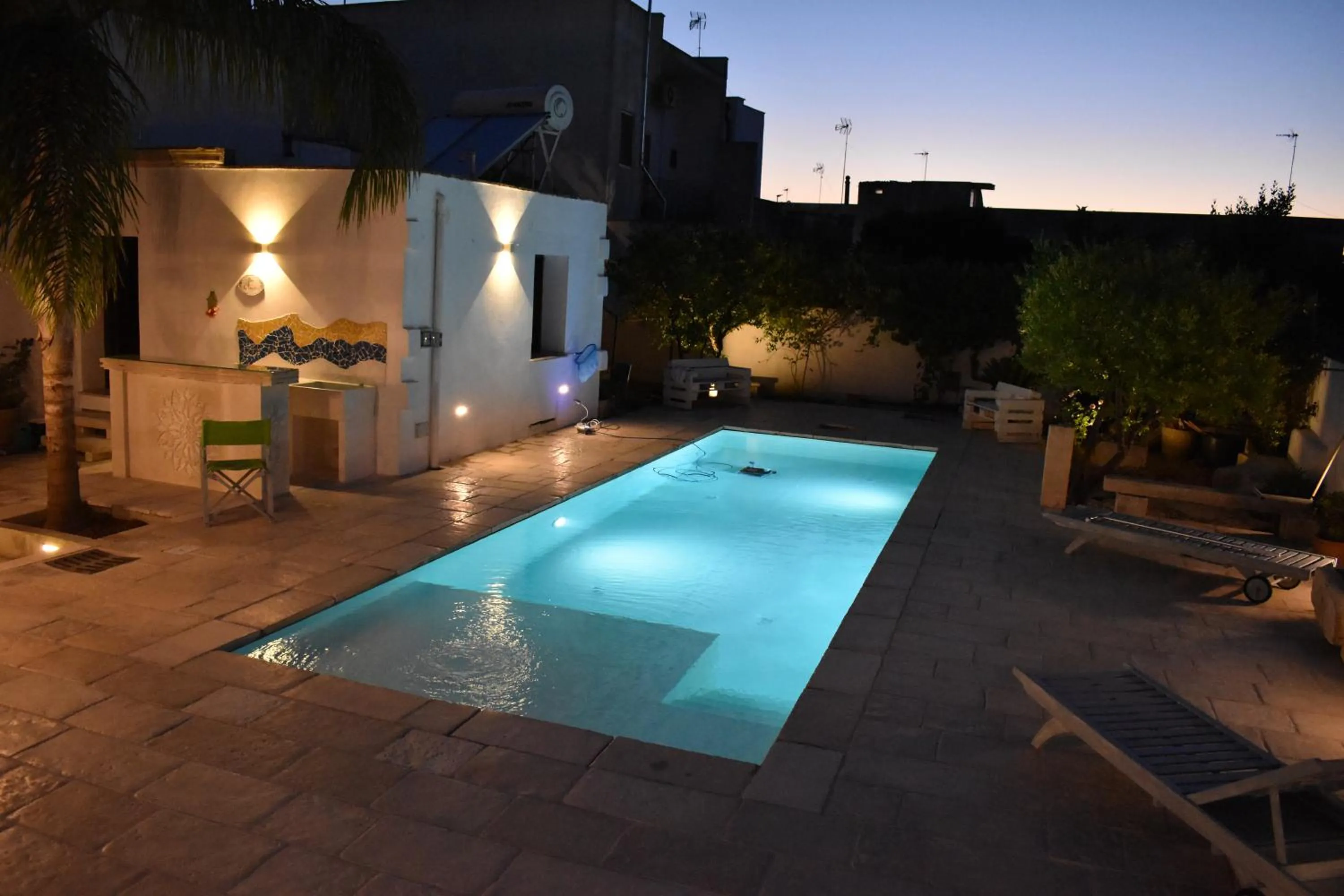 Night in Borgo dei Filitti - B&B artistico - Piscina Solarium & Enoteca