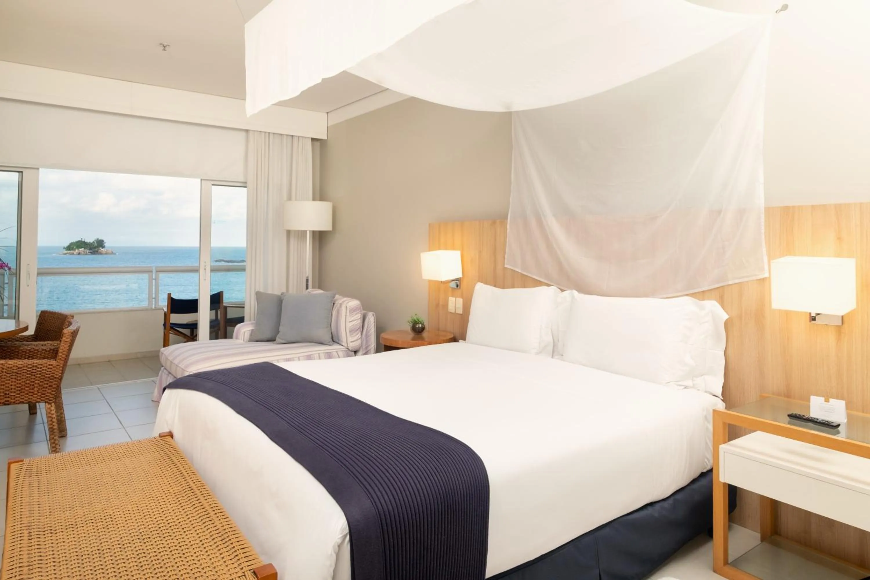 Bed in Hotel Jequitimar Guaruja Resort & Spa by Accor - Ex Sofitel
