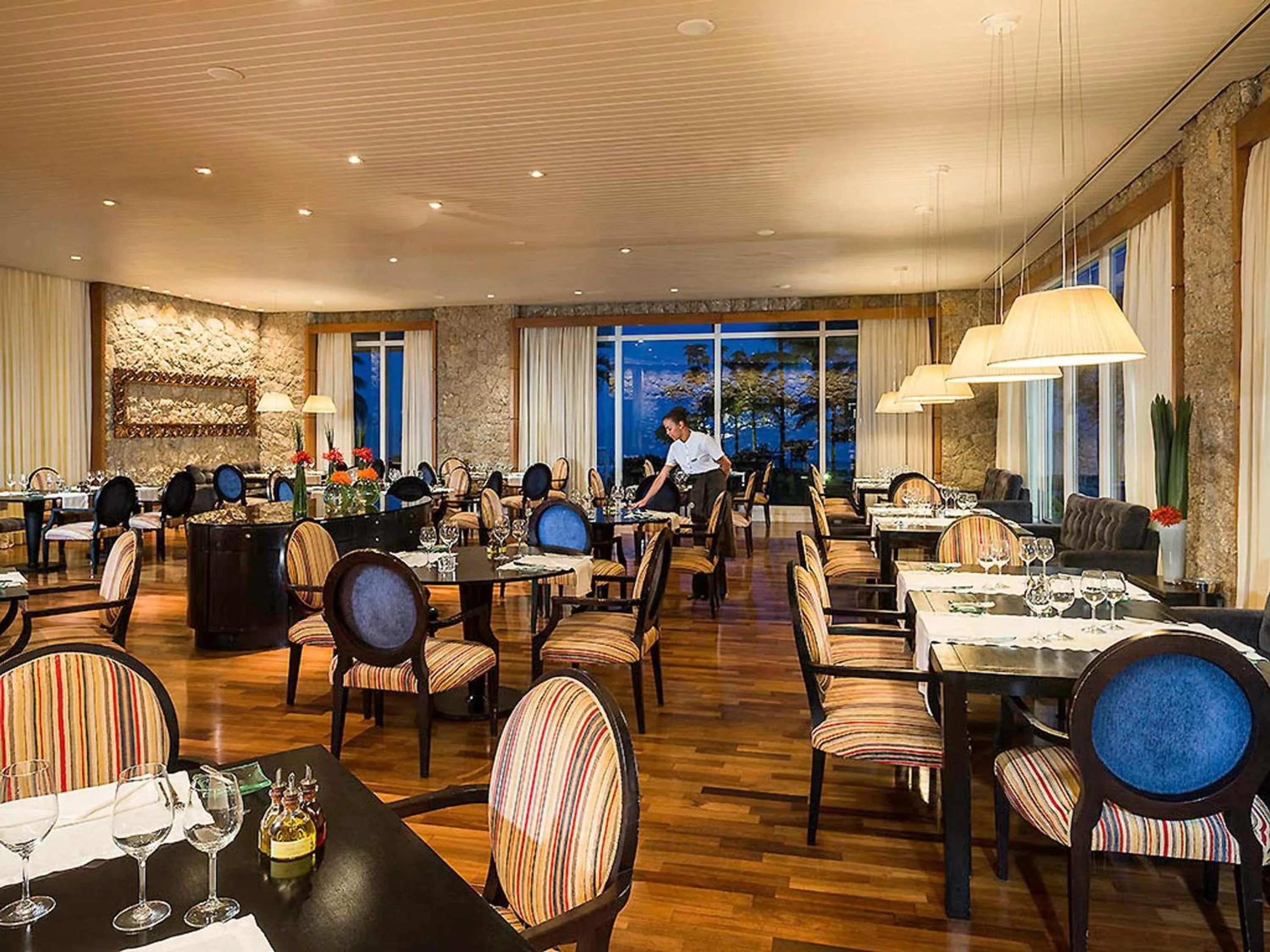 Restaurant/places to eat in Hotel Jequitimar Guaruja Resort & Spa by Accor - Ex Sofitel