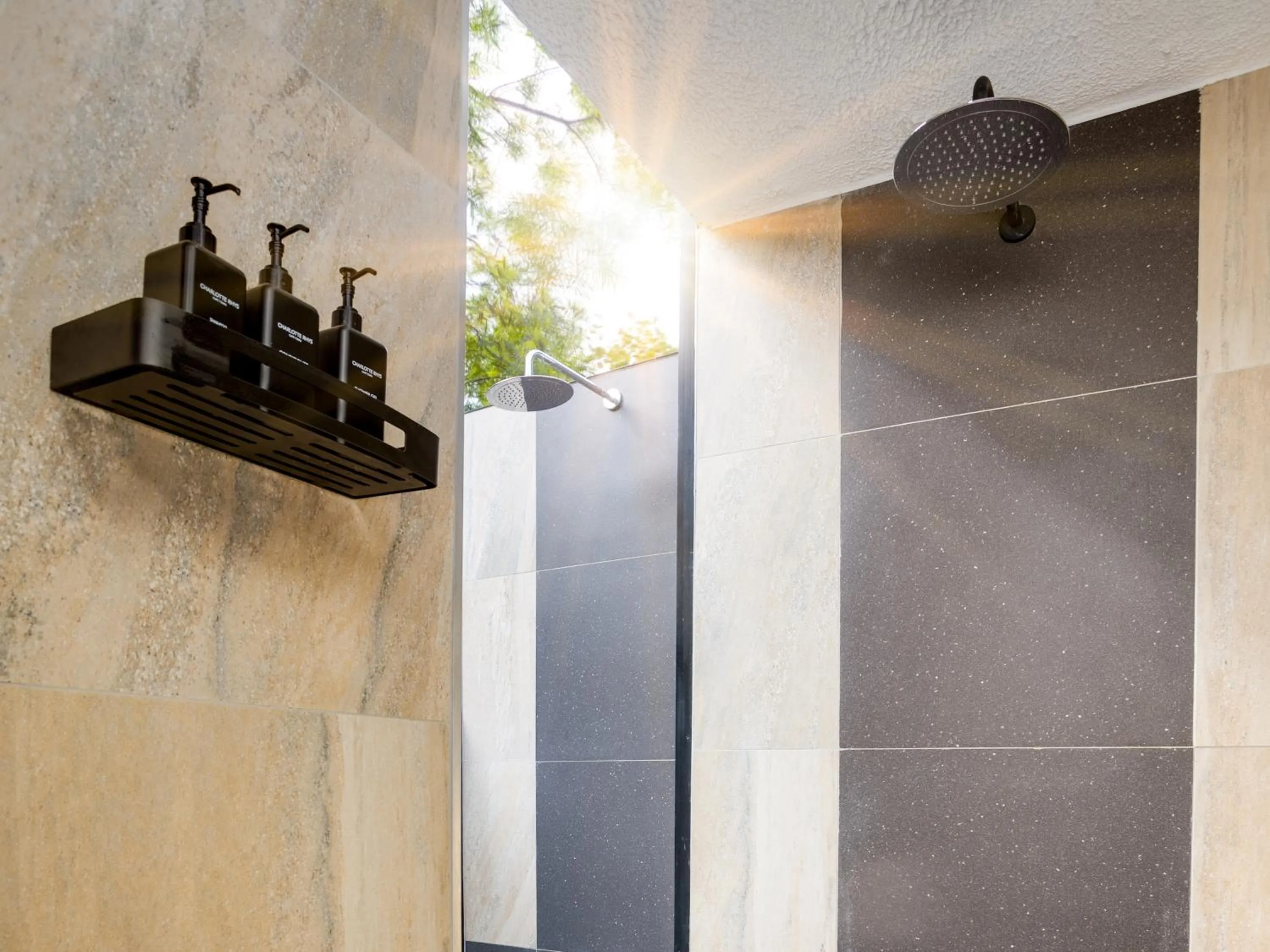 Shower in Ivory Tree Game Lodge